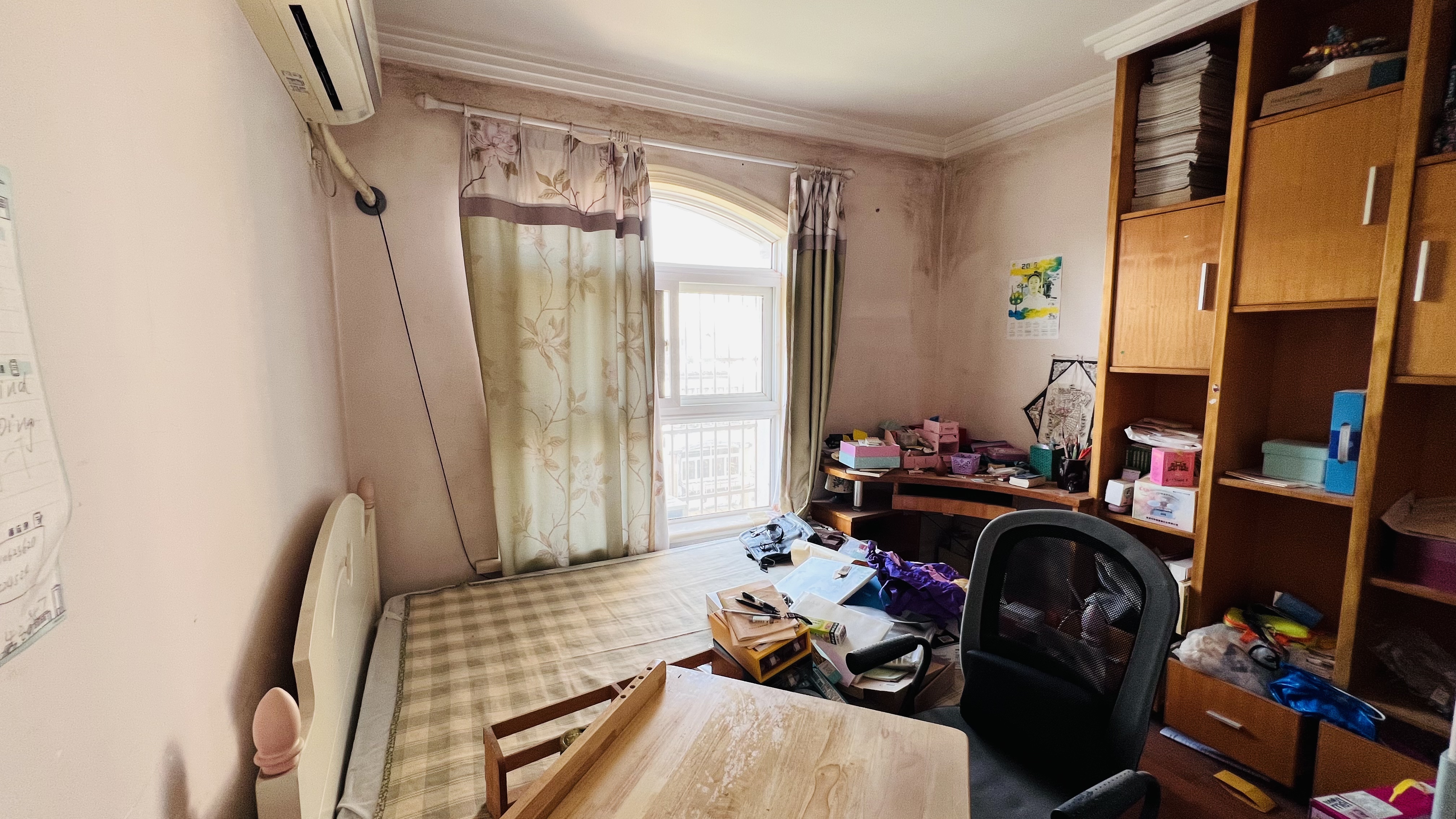 五一新村西区 4室2厅1卫 170m&sup2;