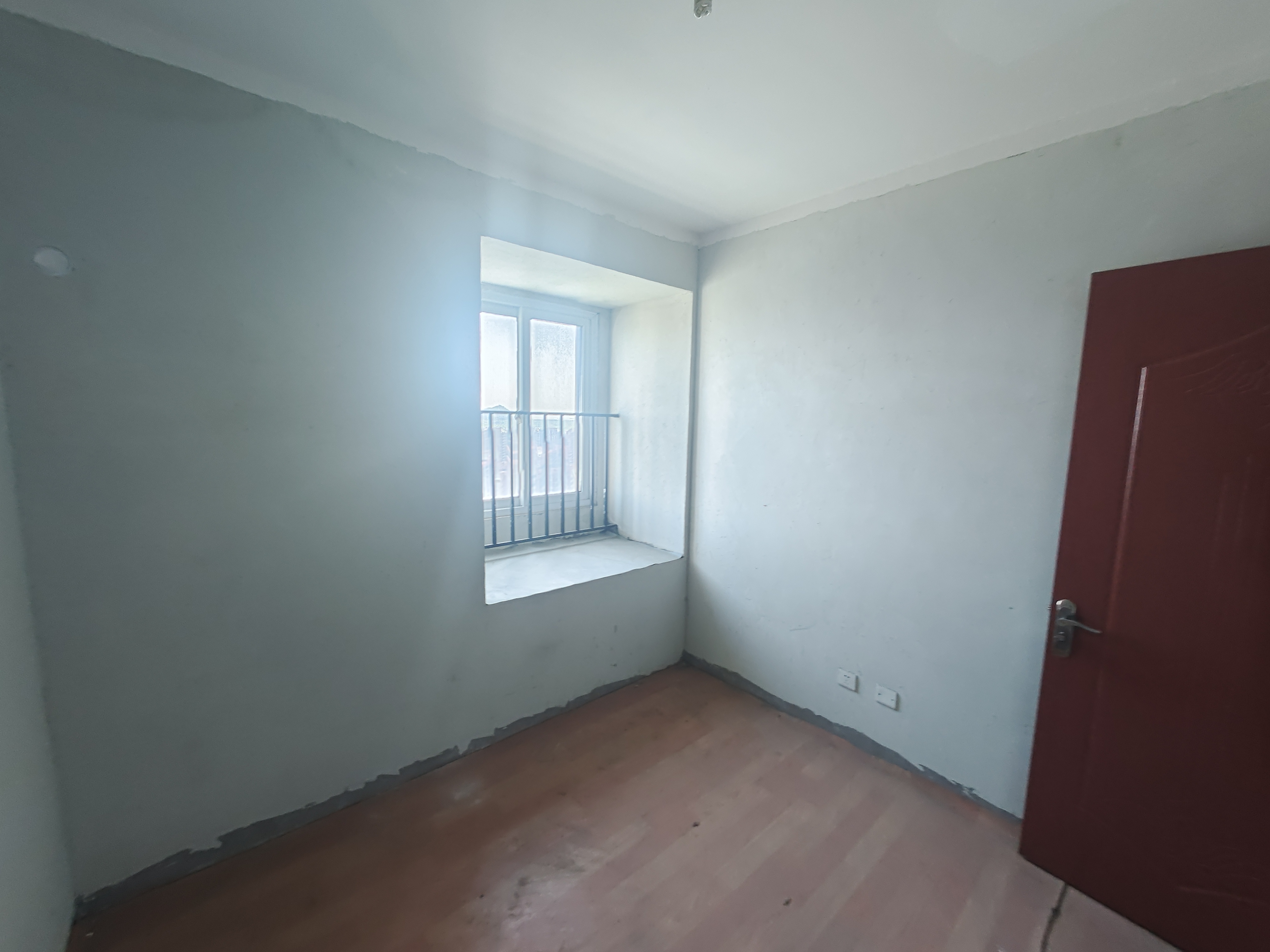 景瑞御府 3室2厅1卫 92m&sup2;