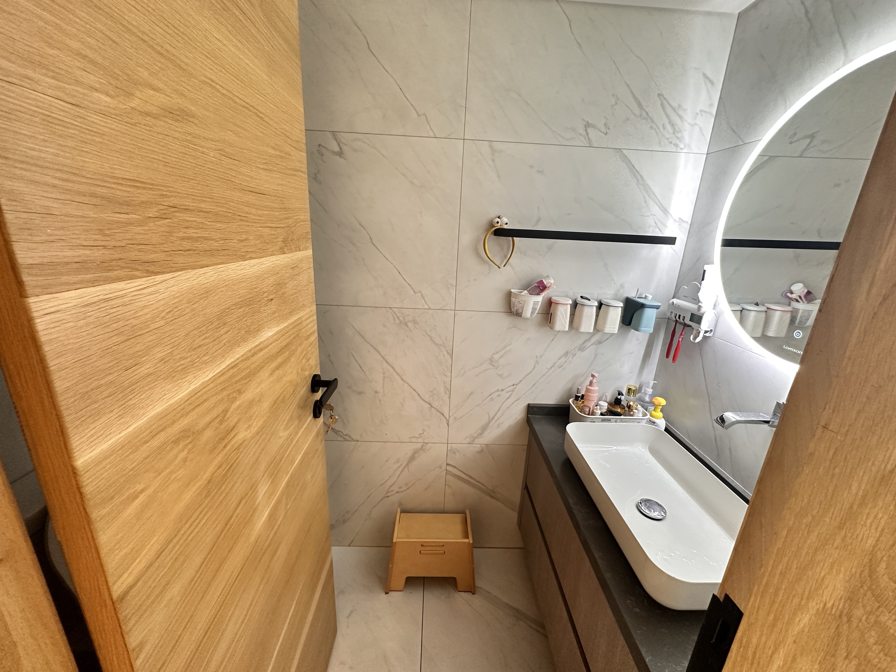 翰林府 3室2厅2卫 168m&sup2;