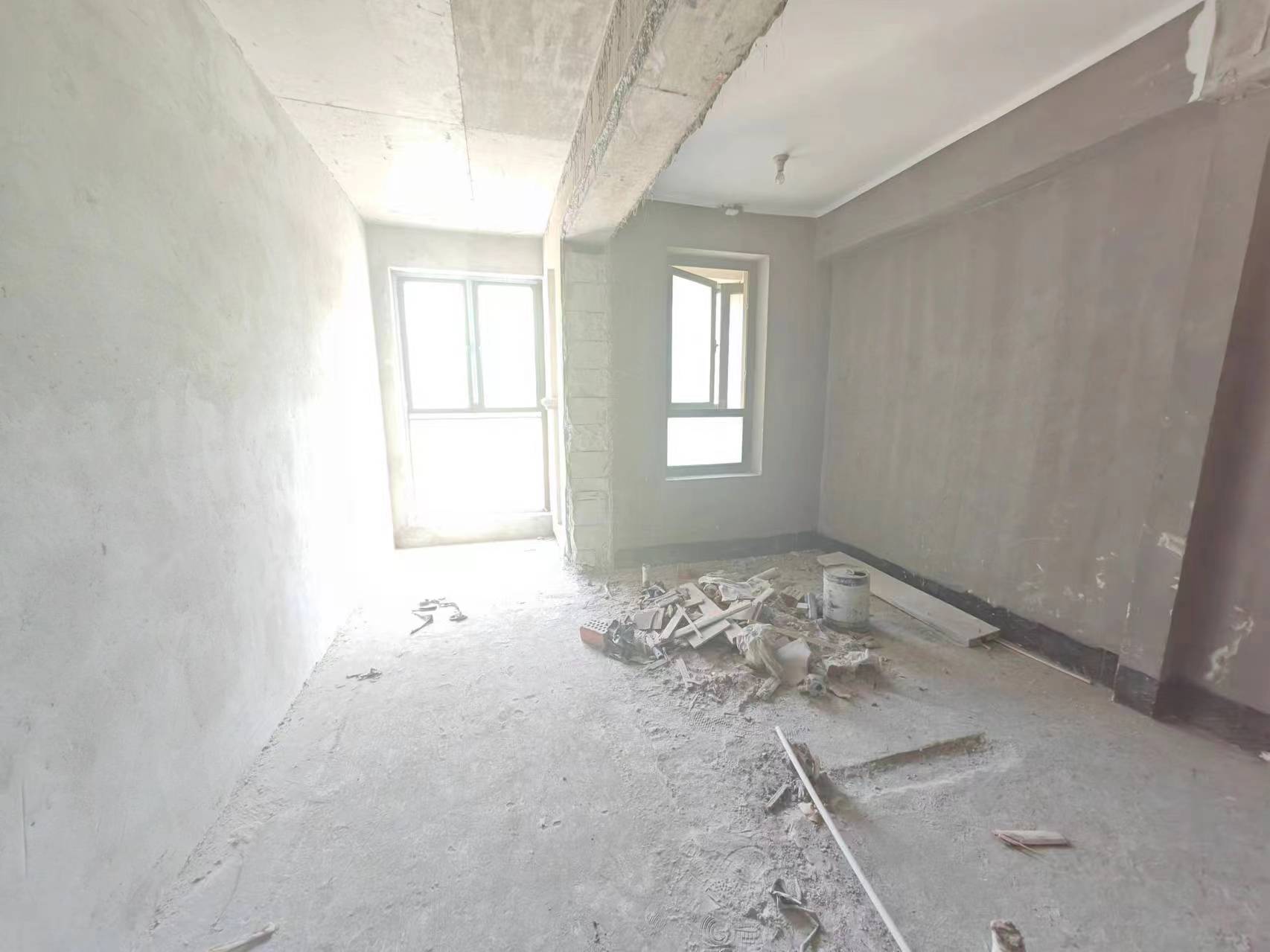 金河名人世家 5室2厅3卫 249.00m&sup2;