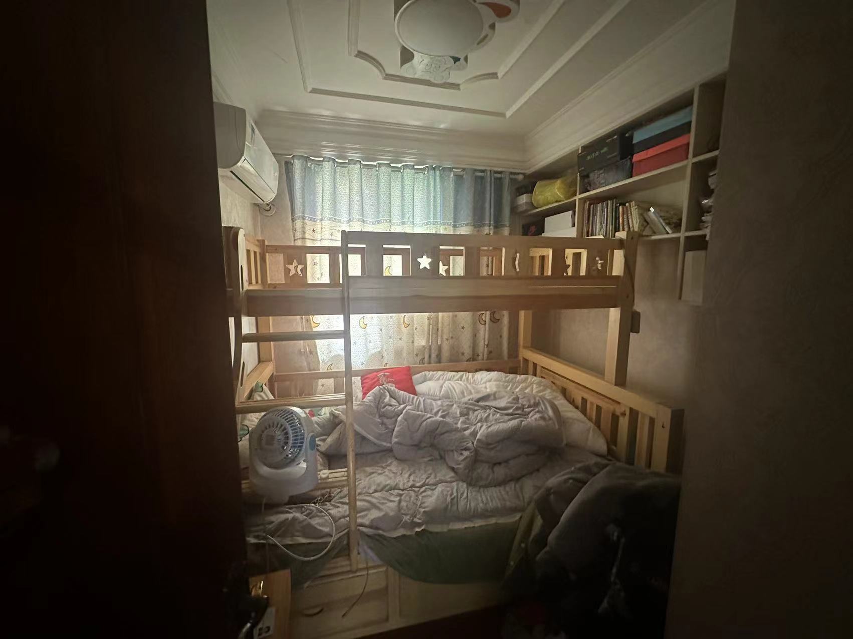 书院坊 4室2厅1卫 91.63m&sup2;