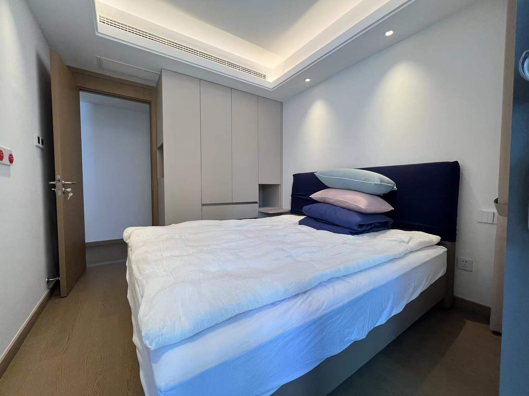海纳春江 1室2厅1卫 69.06m&sup2;