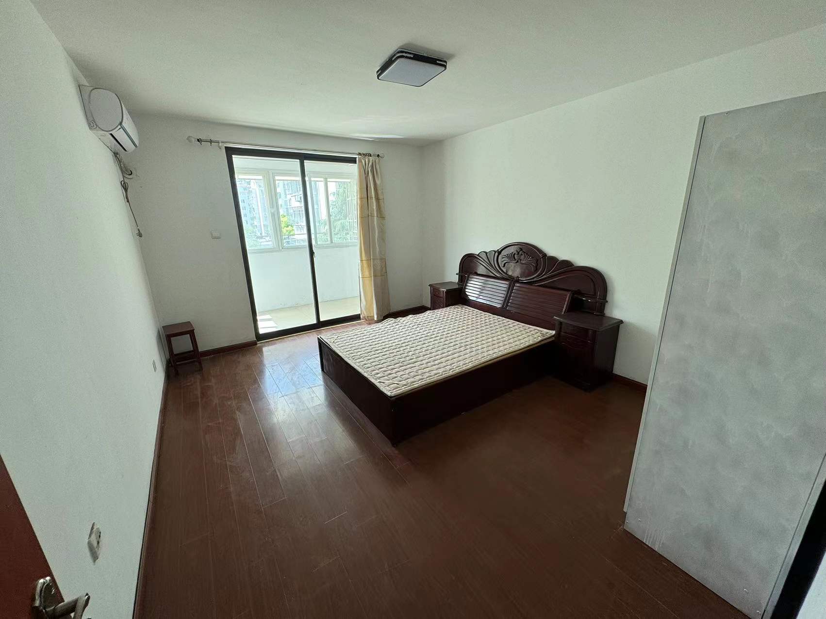 金辉花园 2室2厅1卫 92m&sup2;