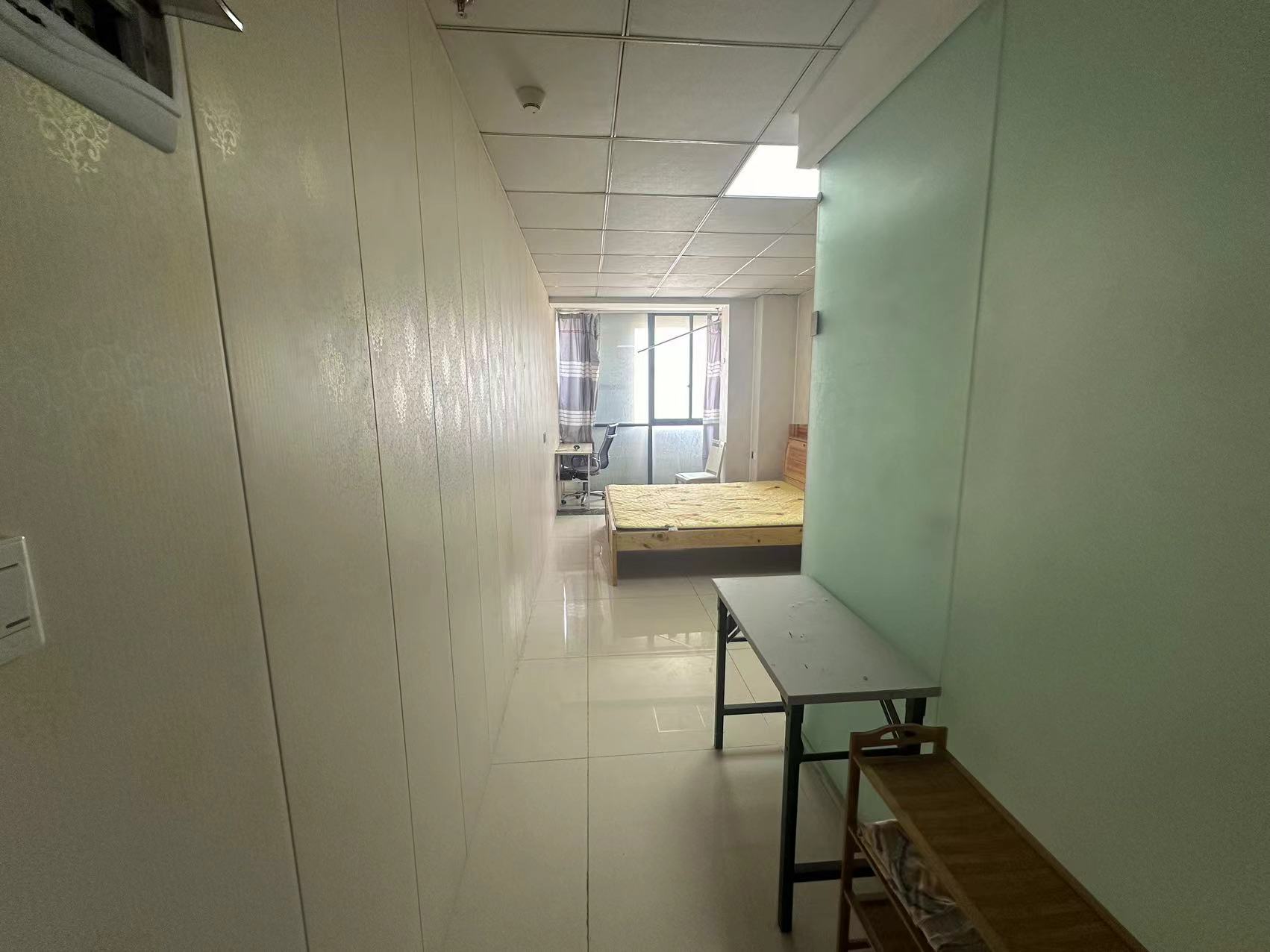 涌鑫八达通广场 1室1厅1卫 40m&sup2;