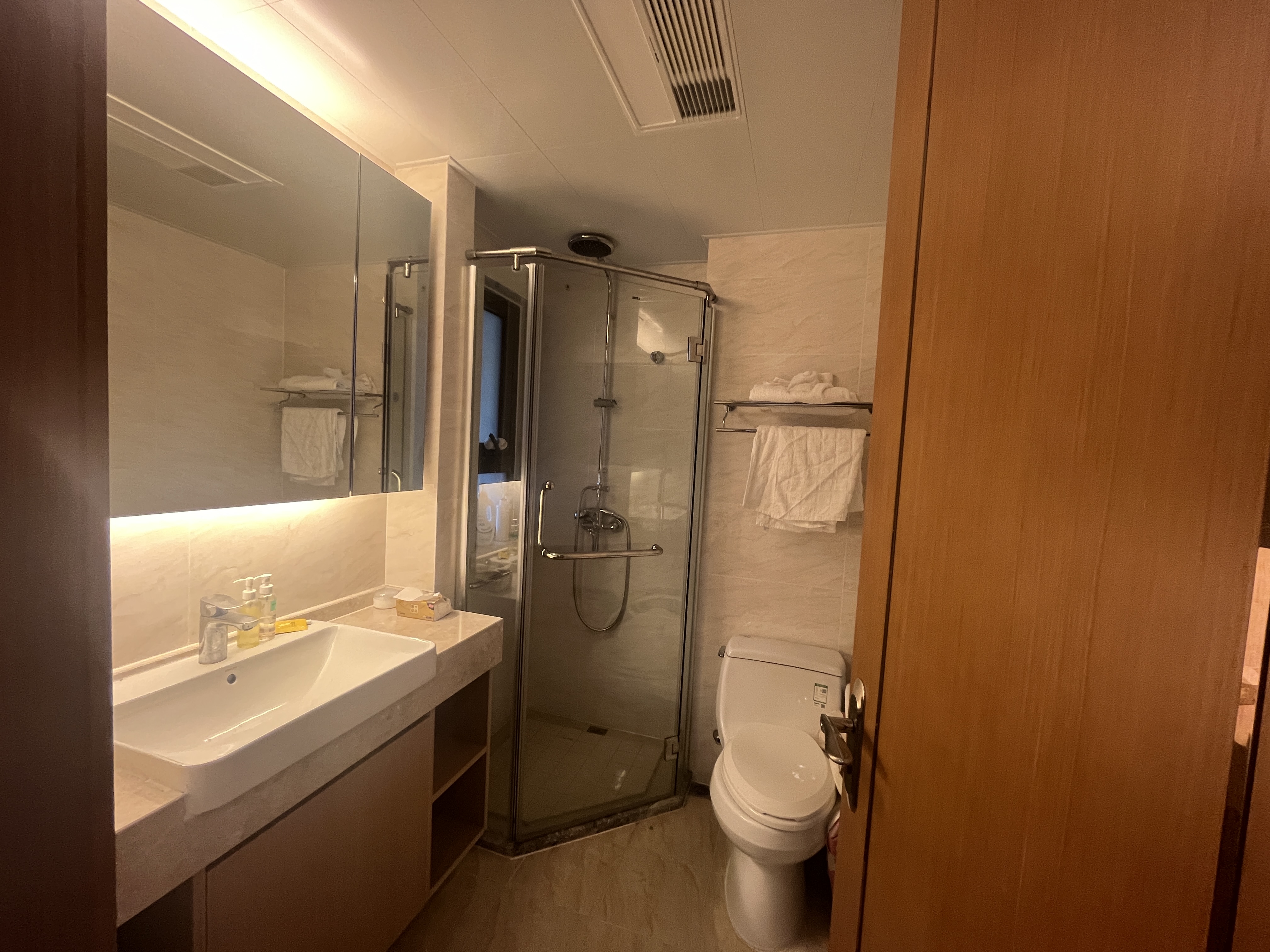 中南漫悦湾 4室2厅2卫 122m&sup2;