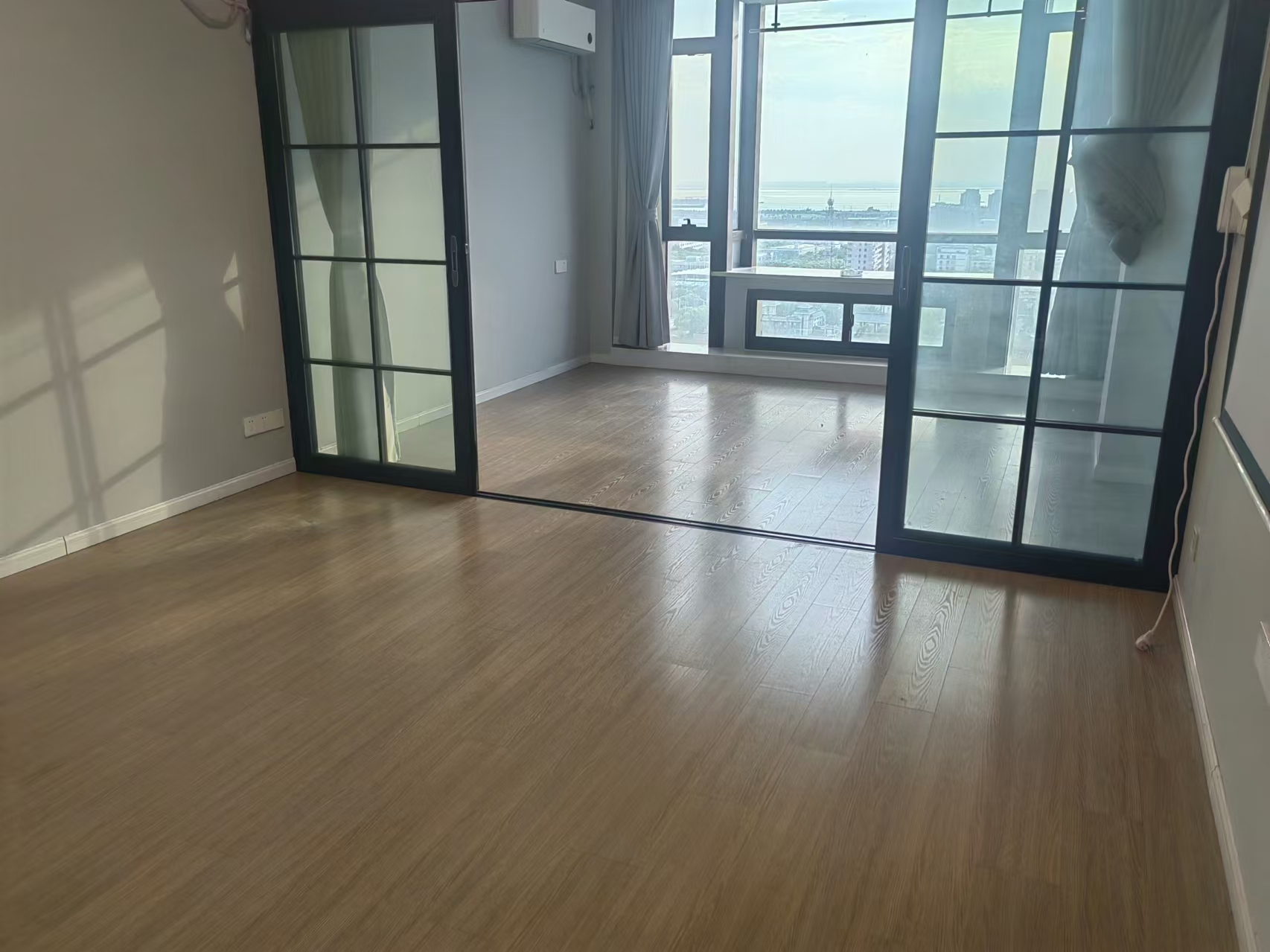 汇金国际 1室1厅1卫 59m&sup2;