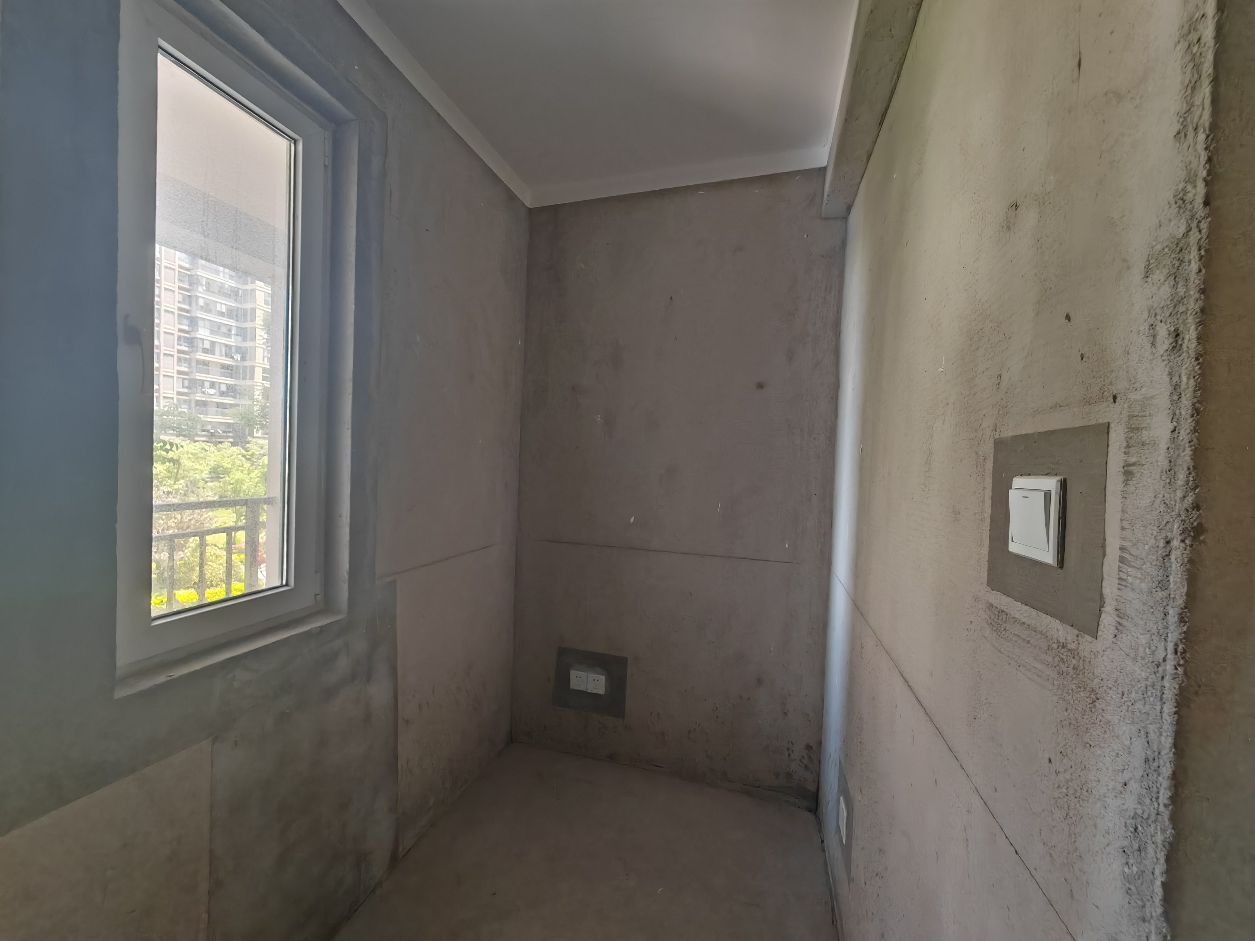 佳源都市 4室2厅2卫 126.85m&sup2;