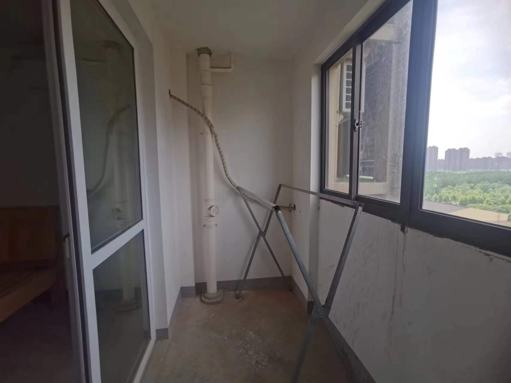 江景苑小区 4室2厅1卫 139.29m&sup2;