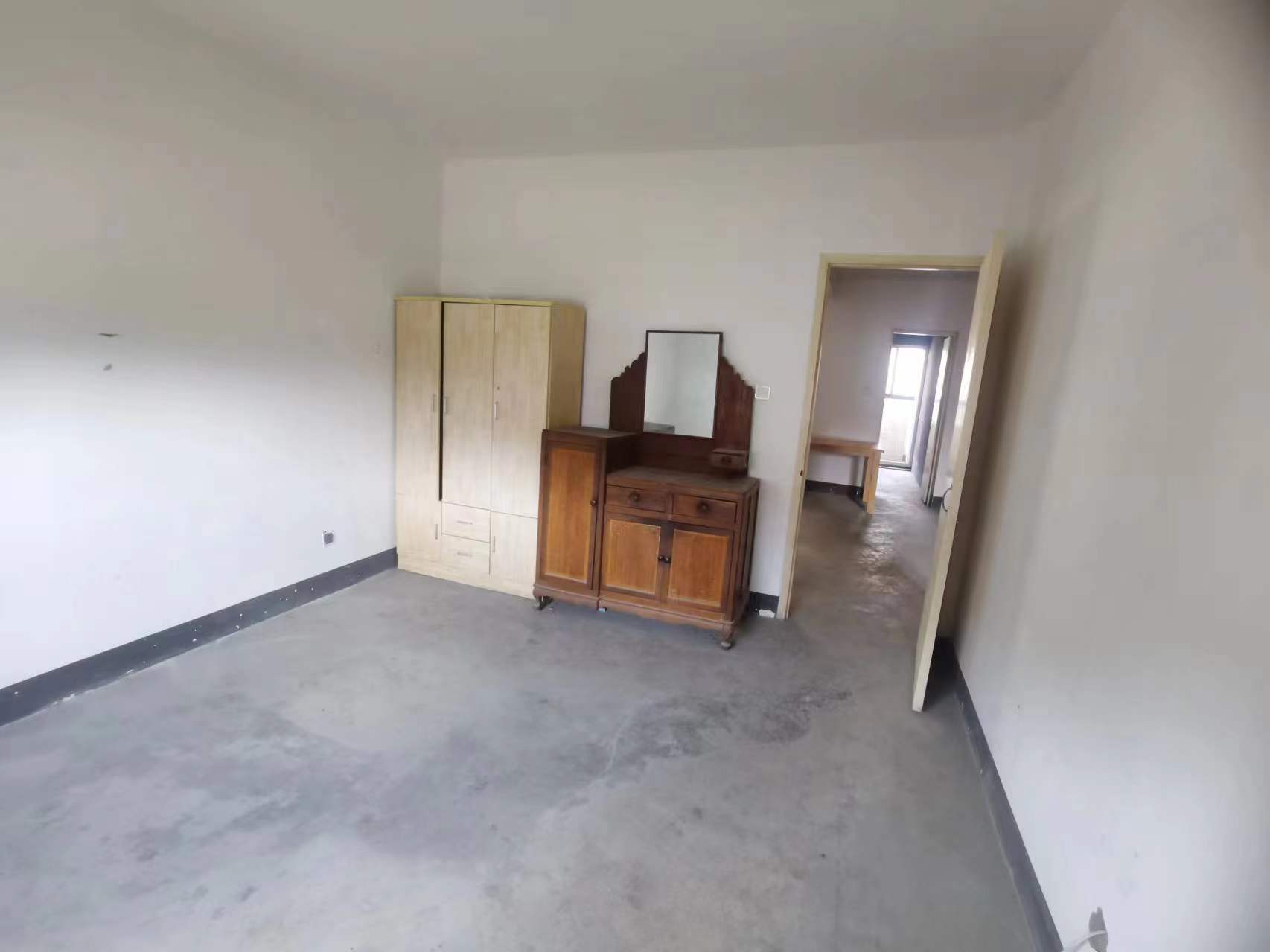 江景苑小区 4室2厅1卫 135.00m&sup2;