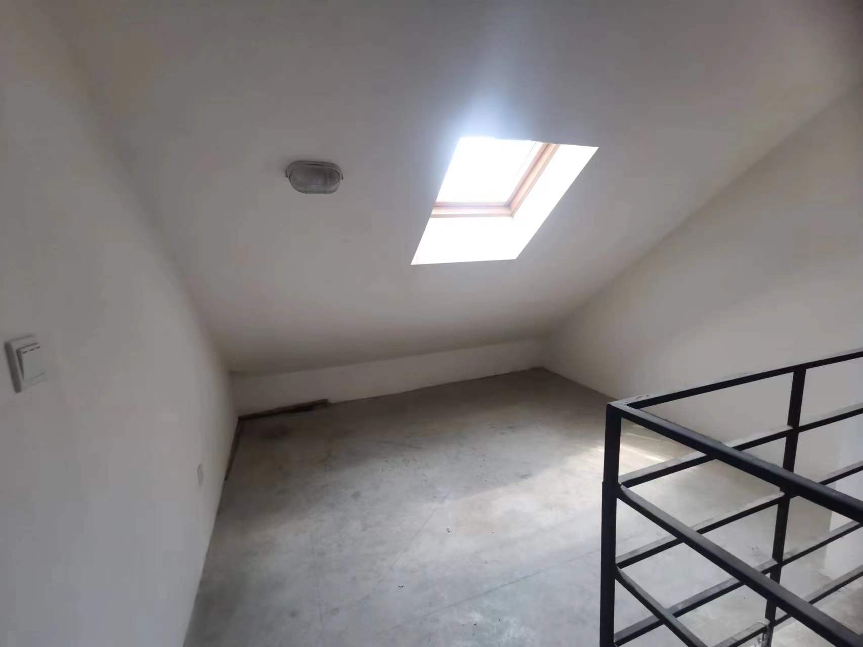 江景苑小区 4室2厅1卫 135.00m&sup2;
