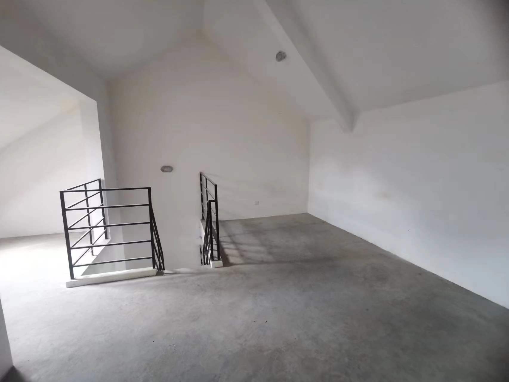 江景苑小区 4室2厅1卫 135.00m&sup2;