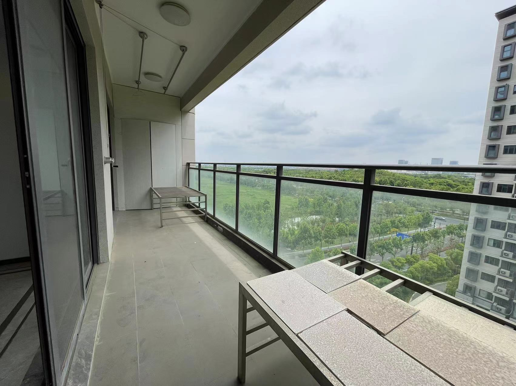 都会沁园 4室2厅2卫 151.00m&sup2;