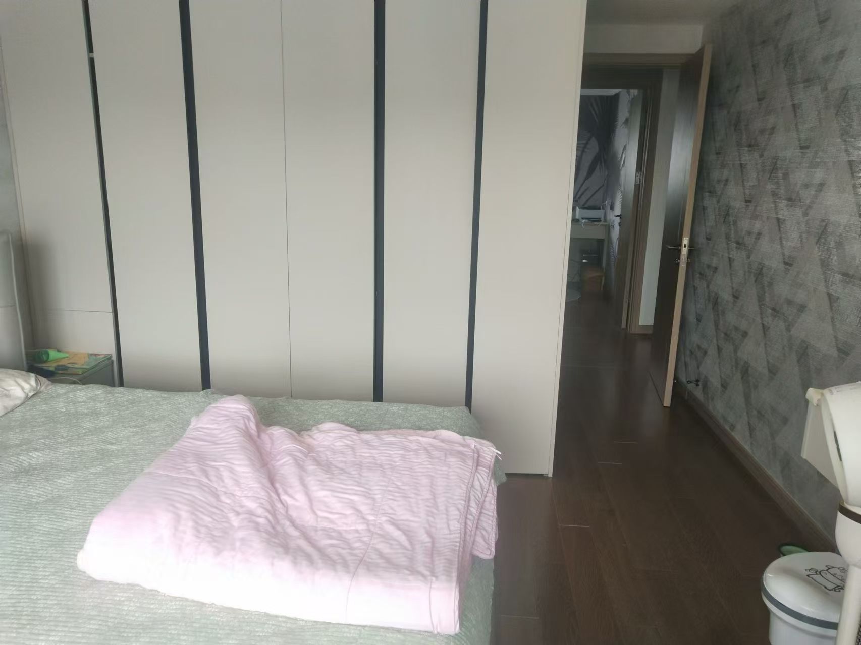 中海翠湖溪岸 4室2厅2卫 143m&sup2;