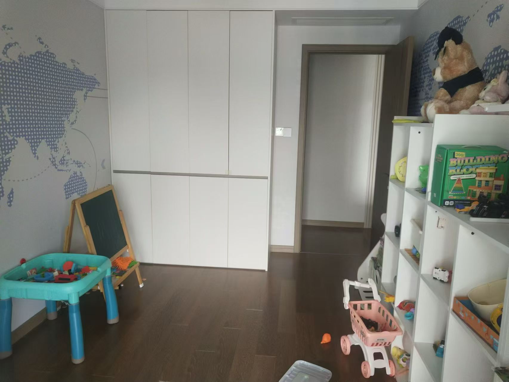 中海翠湖溪岸 4室2厅2卫 143m&sup2;