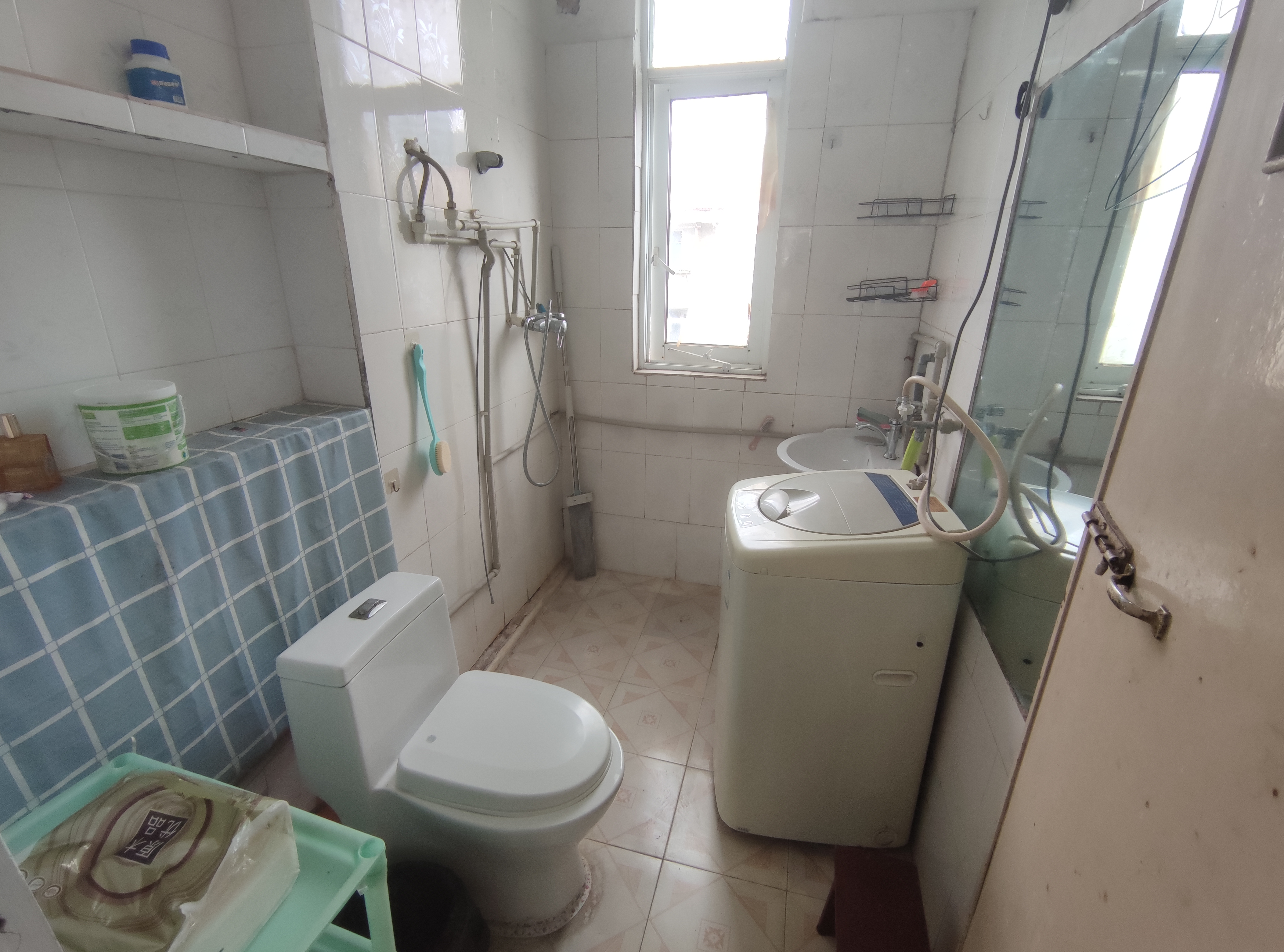 易家桥新村 2室1厅1卫 57.95m&sup2;