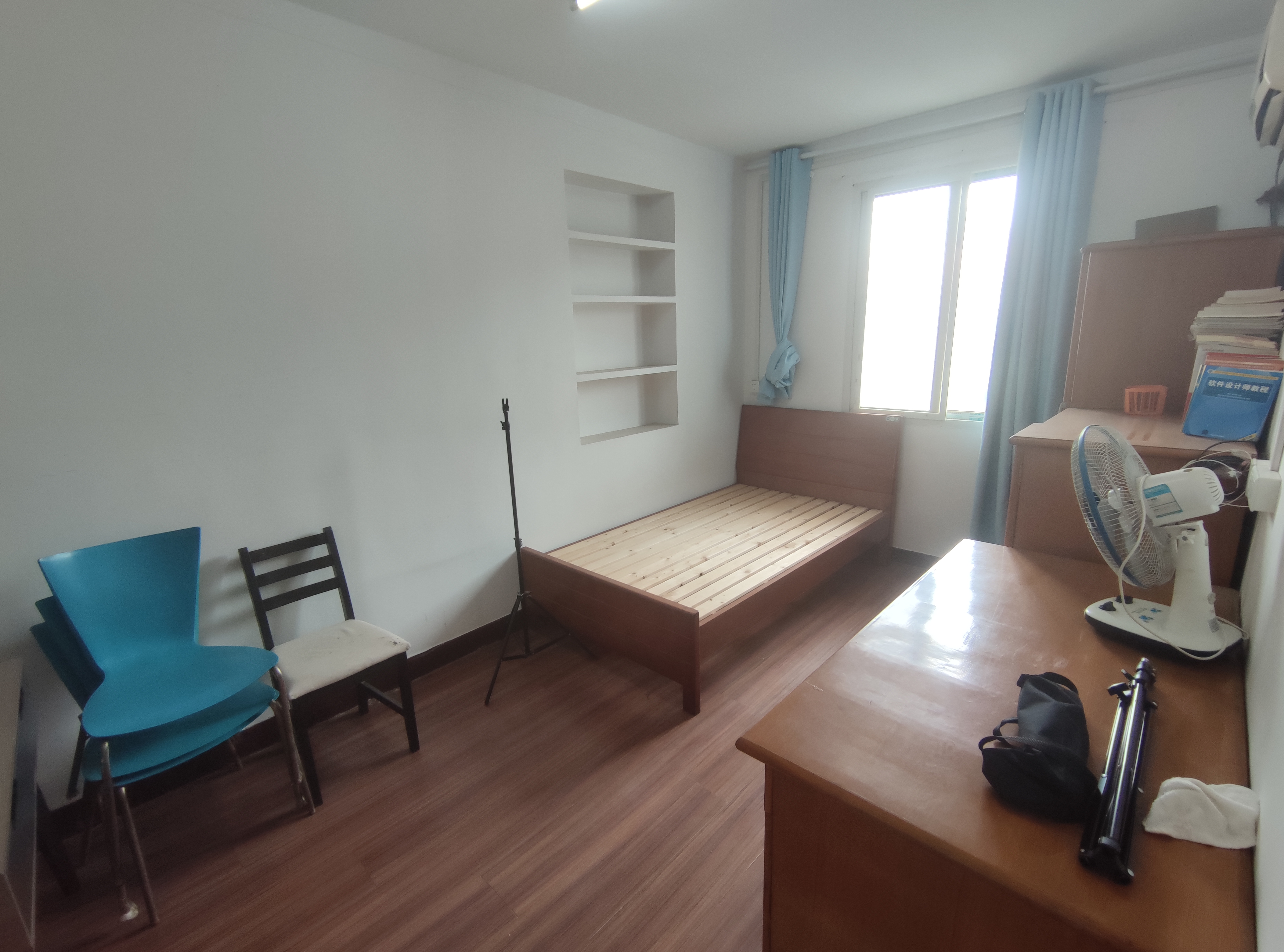 易家桥新村 2室1厅1卫 57.95m&sup2;