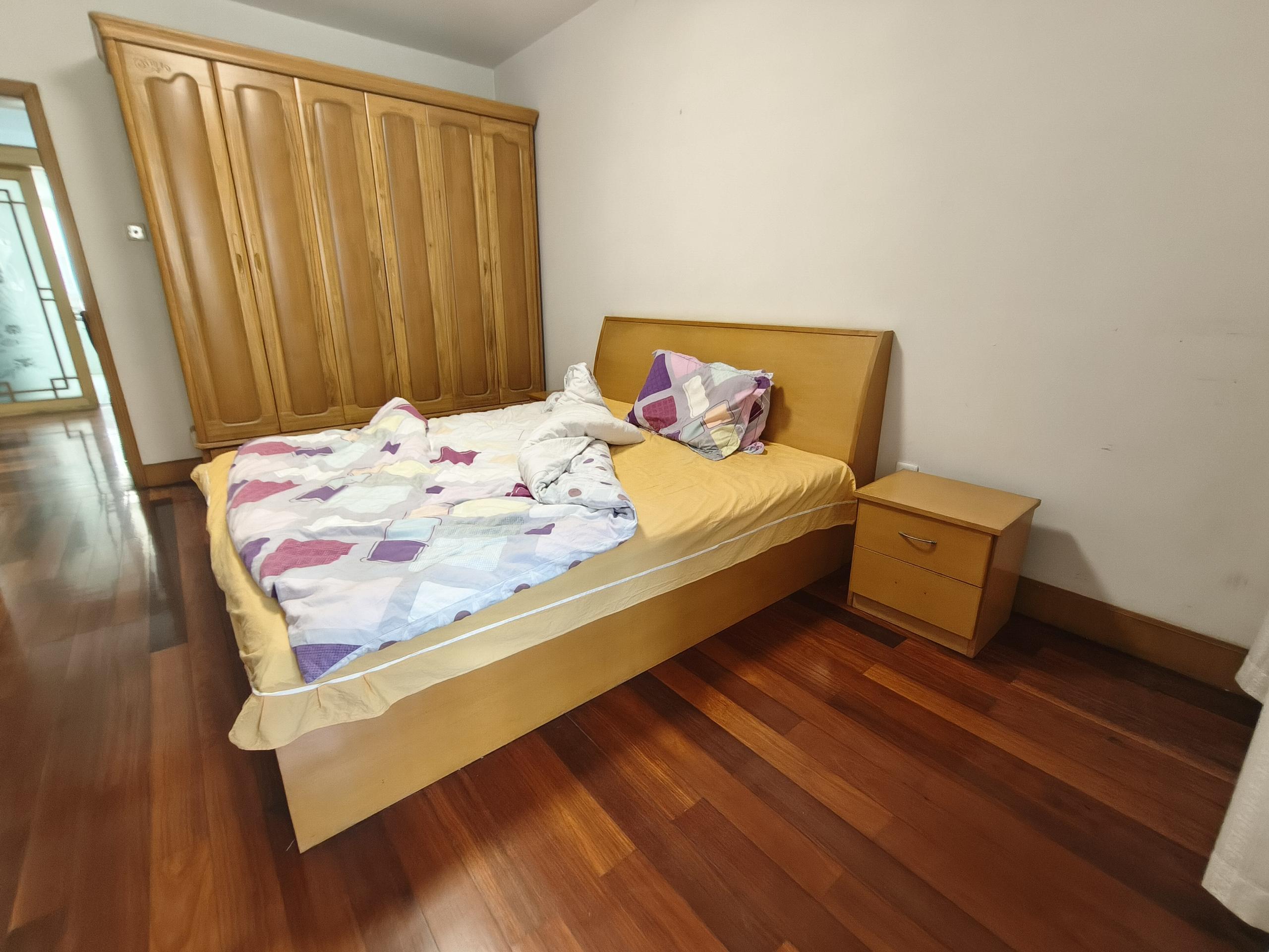 板桥东村 3室1厅1卫 100m&sup2;