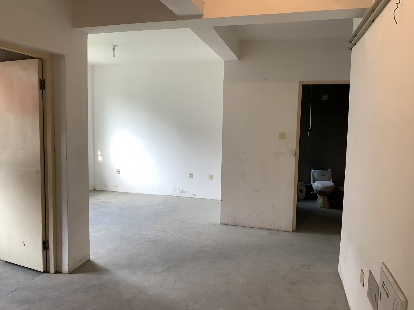 濠景仁居 1室1厅1卫 58.00m²