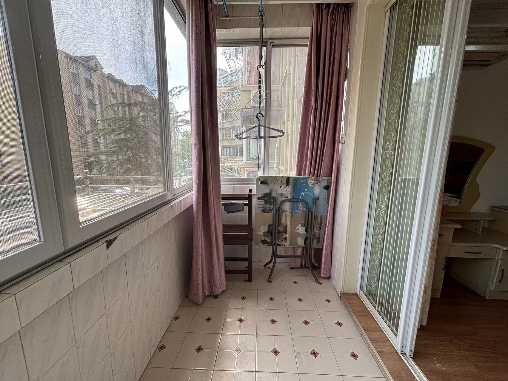 中远小区 2室1厅1卫 64m²