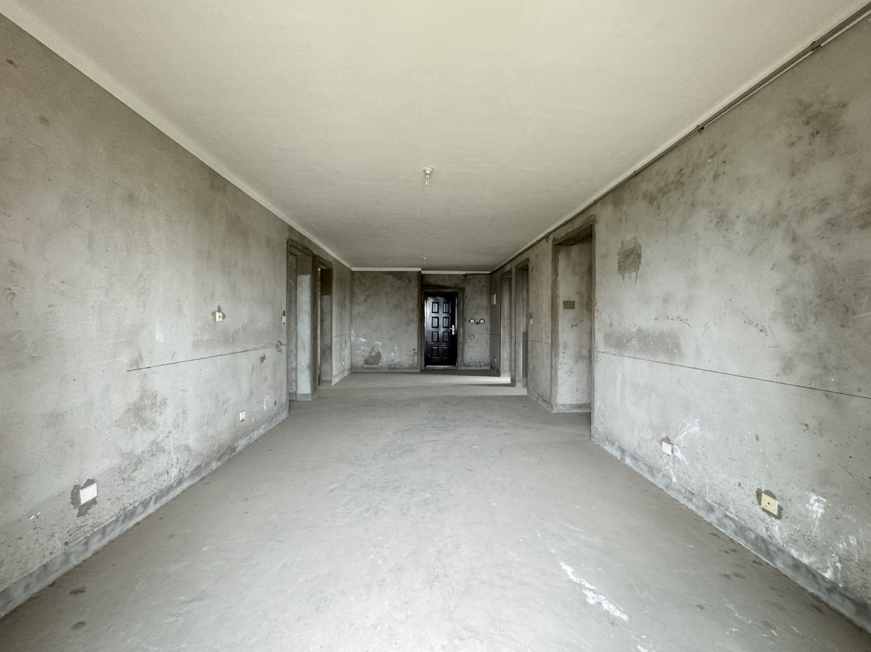 保利香槟国际 4室2厅2卫 148m²