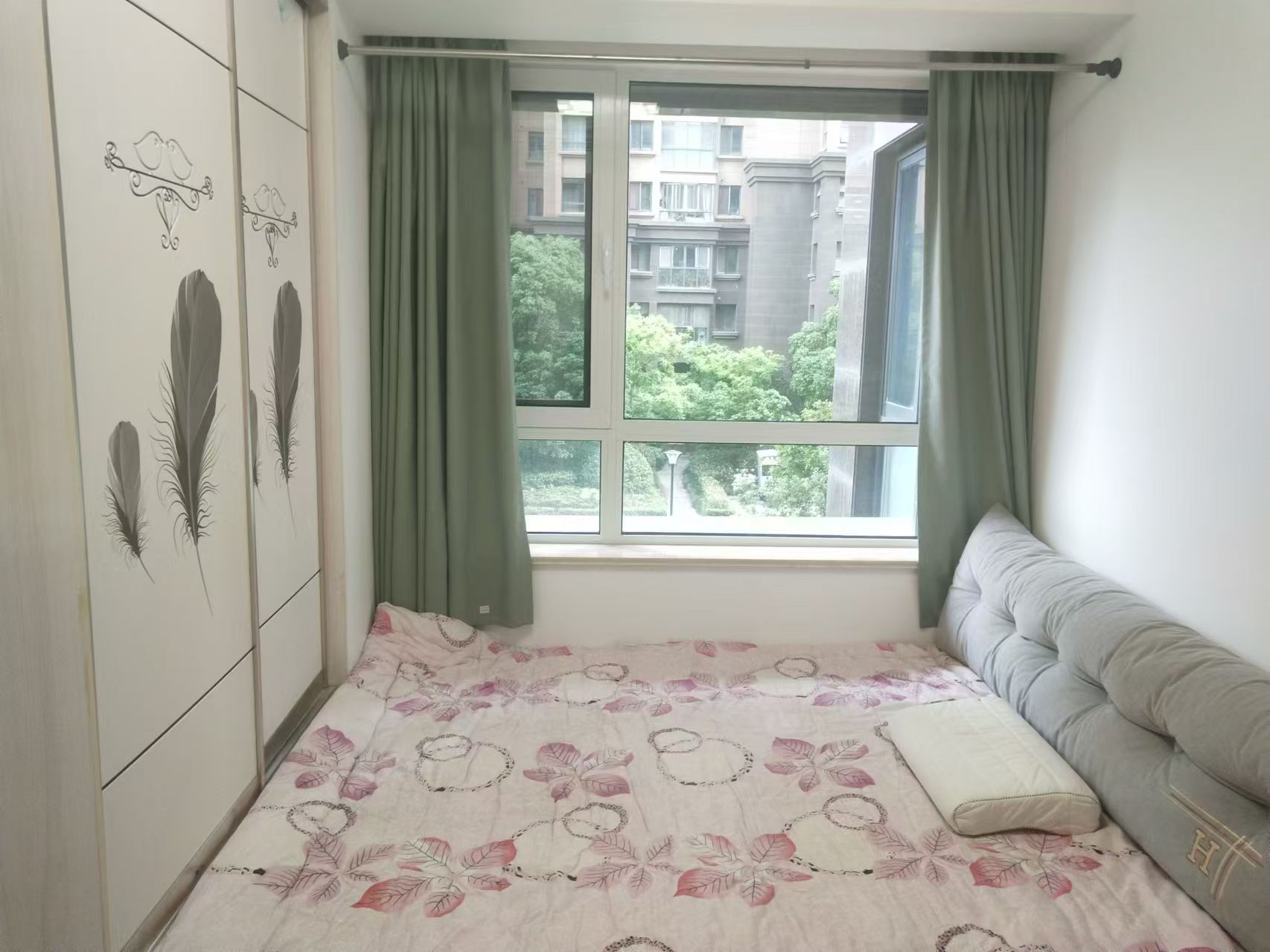 弘阳上城 3室2厅1卫 116m&sup2;