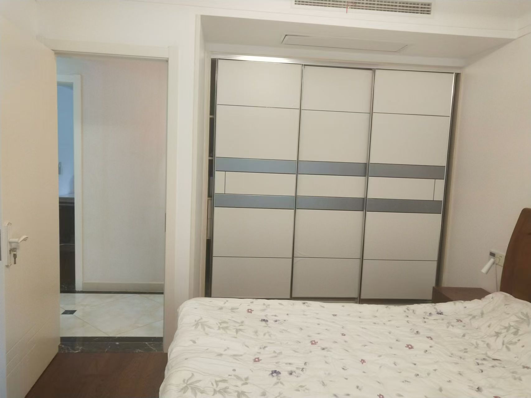 弘阳上城 3室2厅1卫 116m&sup2;