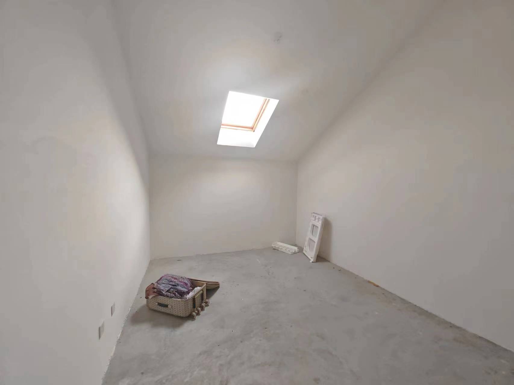 军山花园 5室2厅3卫 219.54m&sup2;