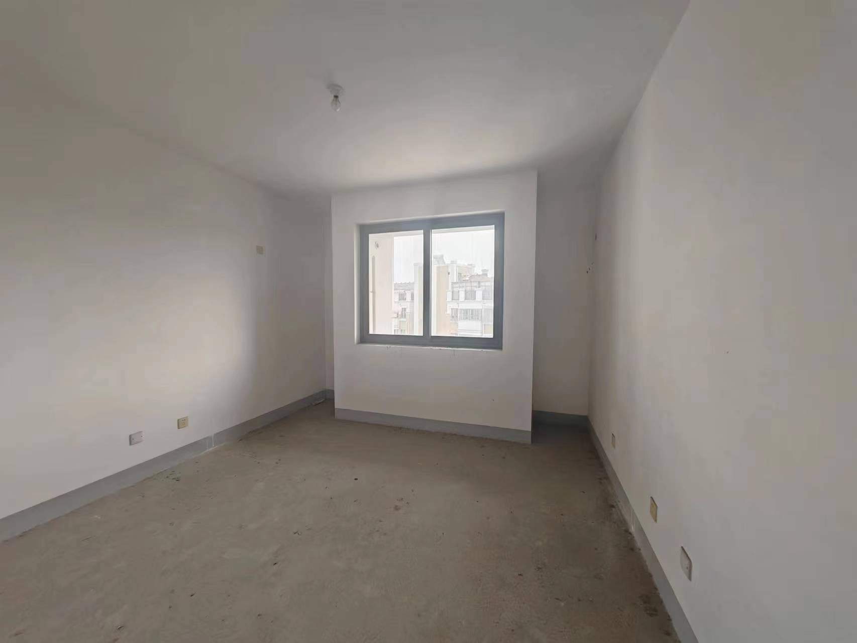 金水湾花园 4室2厅2卫 245.31m&sup2;