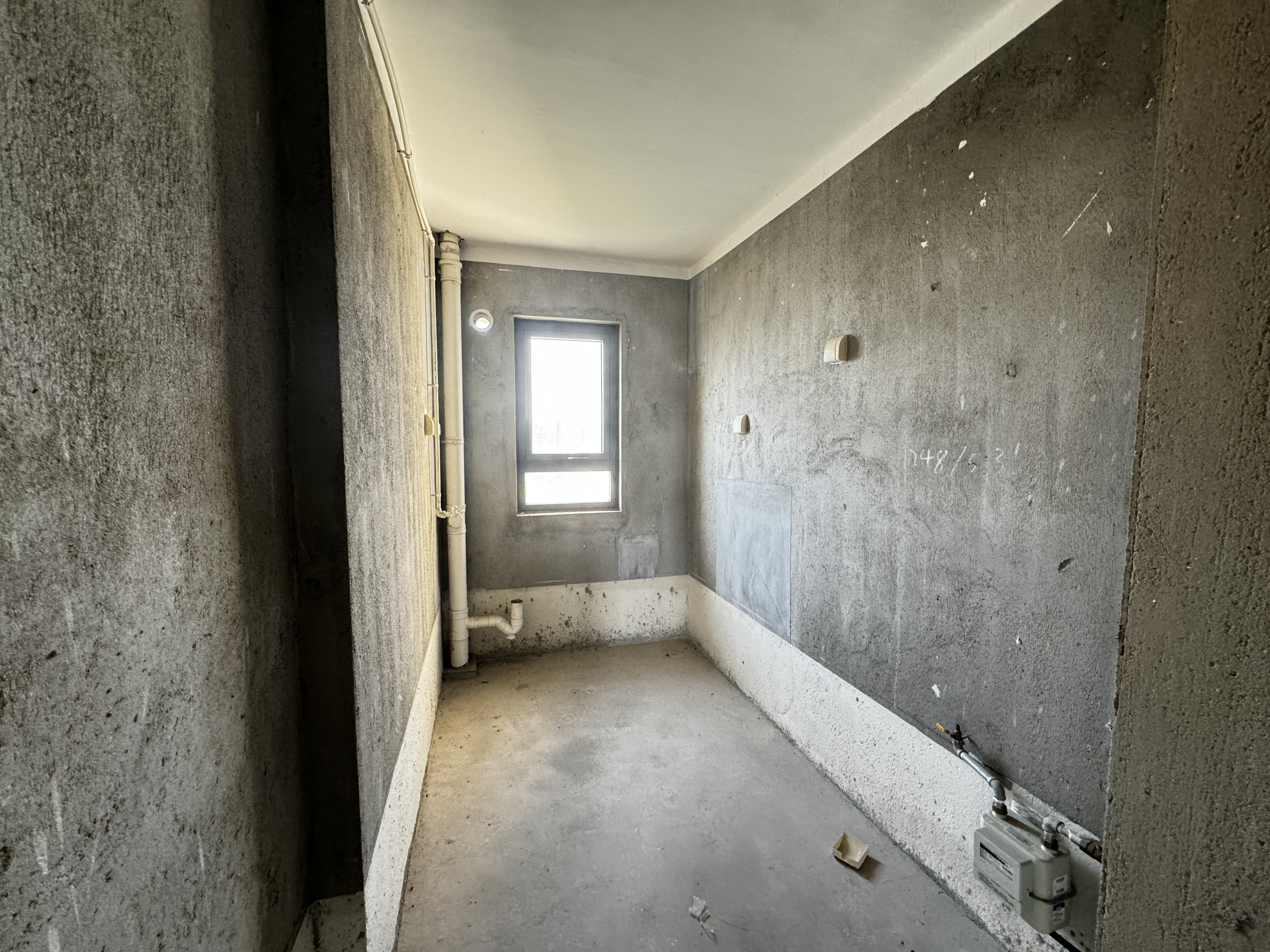 万达华府 3室2厅2卫 121m²