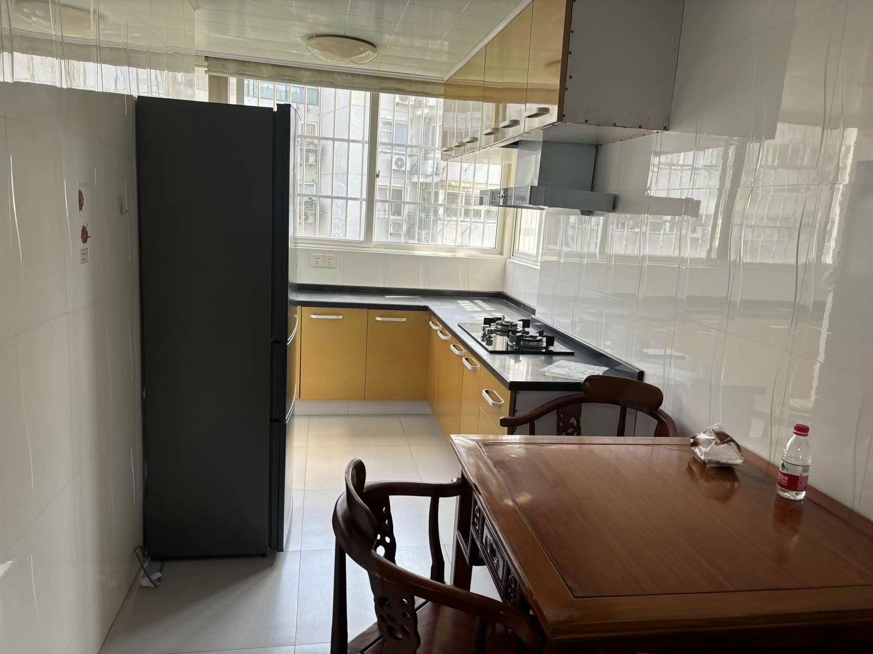 虹桥新苑 3室2厅1卫 105.5m²
