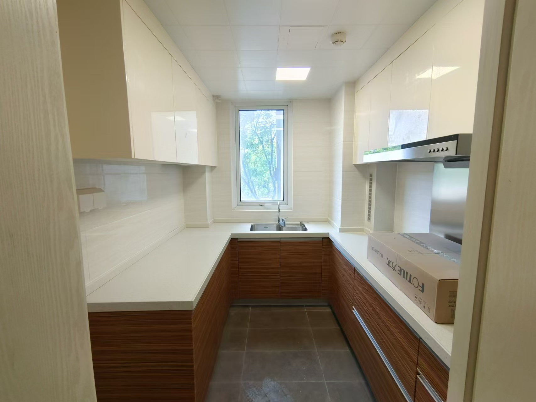 中海碧林湾 3室2厅2卫 108.35m&sup2;