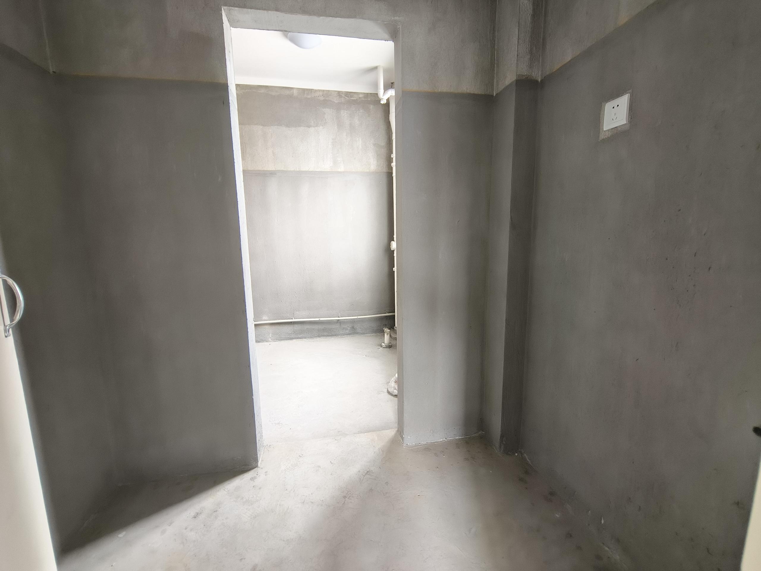 三里墩花苑 3室2厅2卫 137m&sup2;