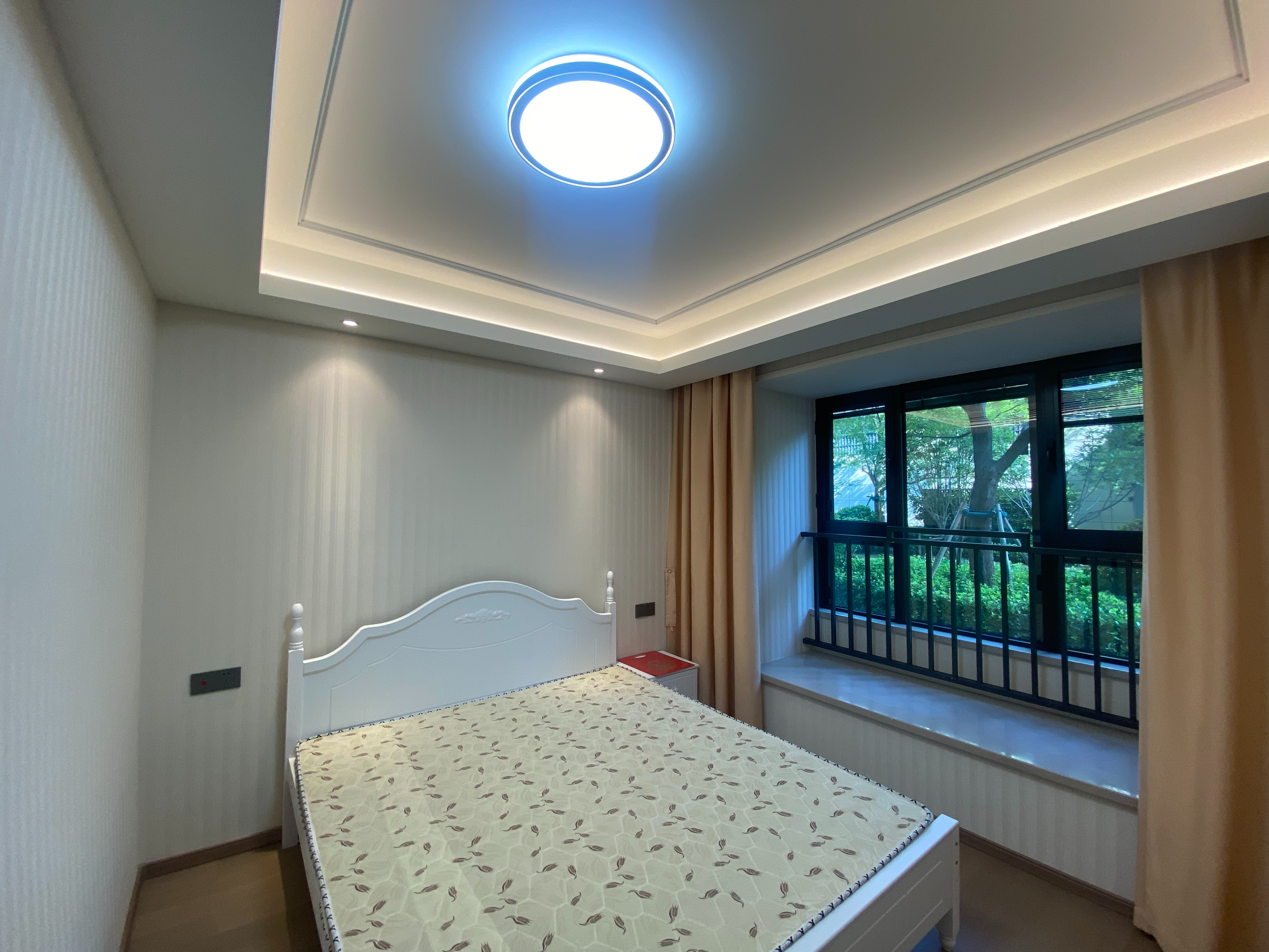 龙湖天宸源著 2室2厅2卫 97.00m&sup2;