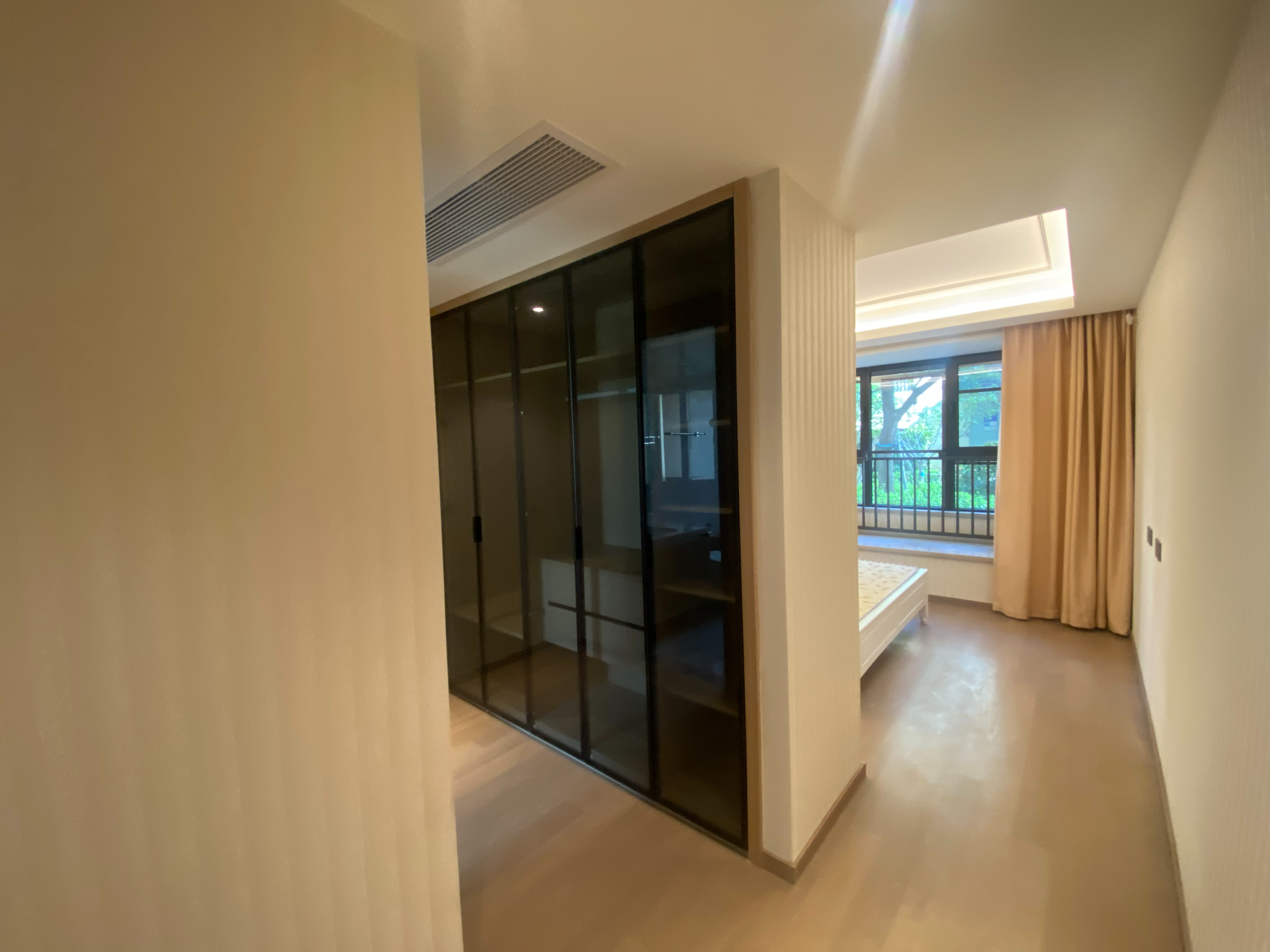 龙湖天宸源著 2室2厅2卫 97.00m&sup2;