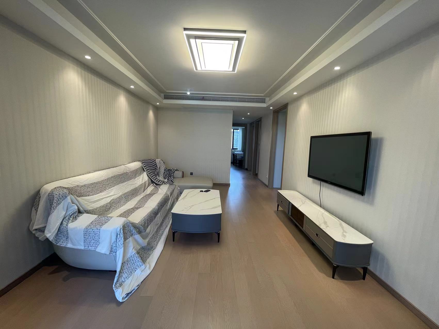 龙湖天宸源著 3室2厅1卫 97.54m&sup2;