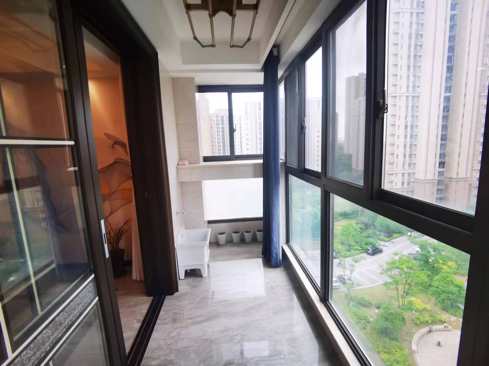 中海碧林湾 4室2厅2卫 128.4m&sup2;