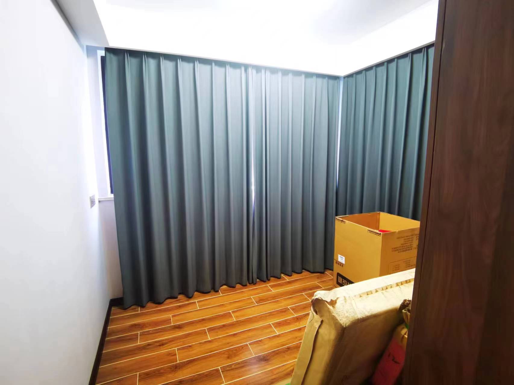 中海碧林湾 4室2厅2卫 128.4m&sup2;
