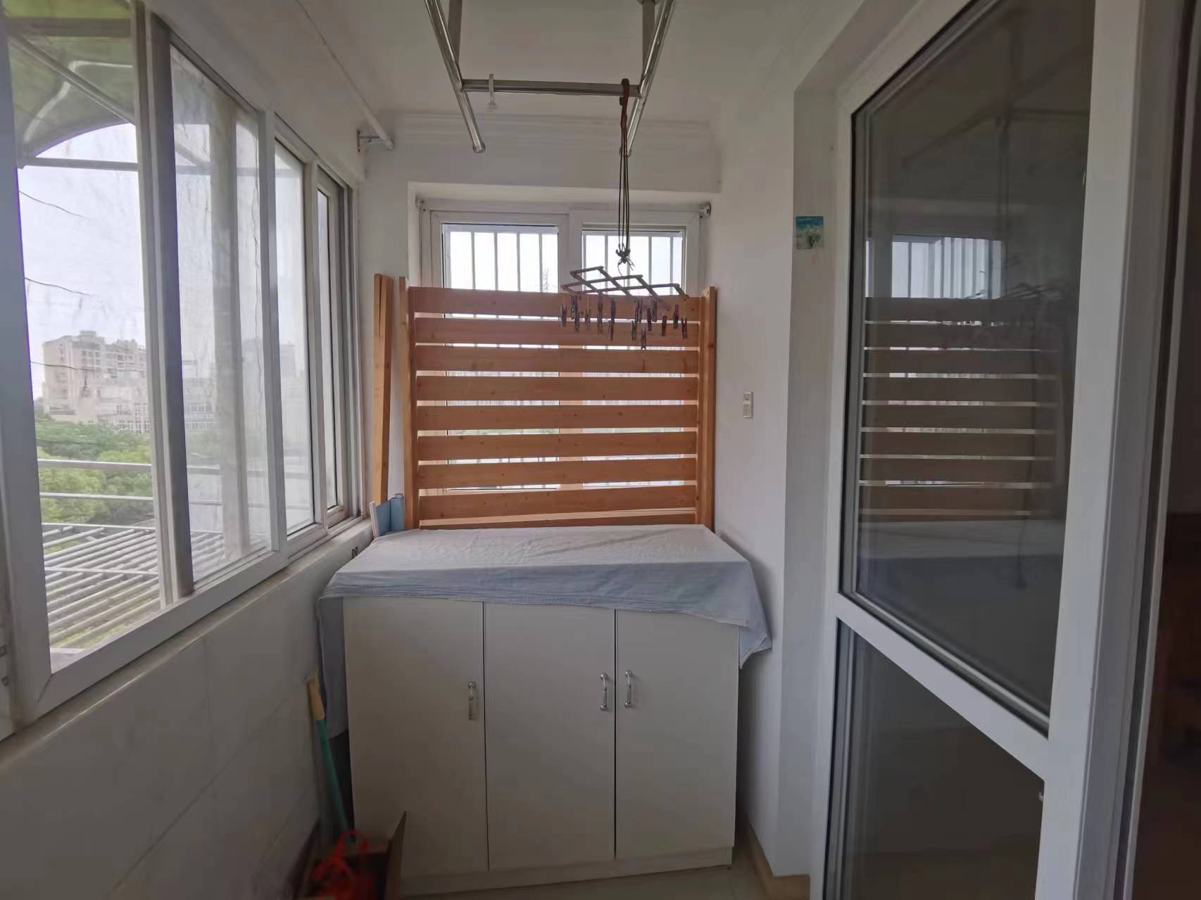 外滩北苑 1室1厅1卫 54m&sup2;