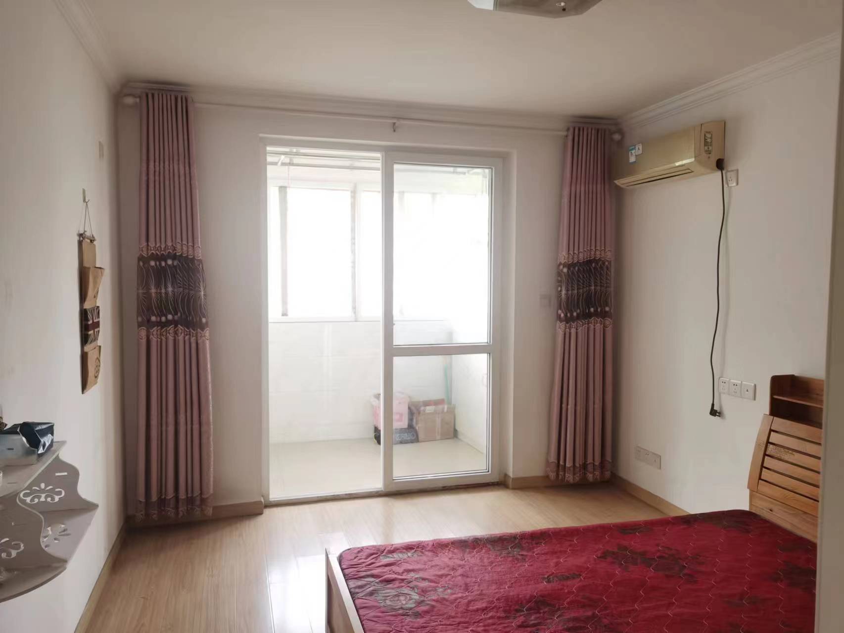 外滩北苑 1室1厅1卫 54m&sup2;