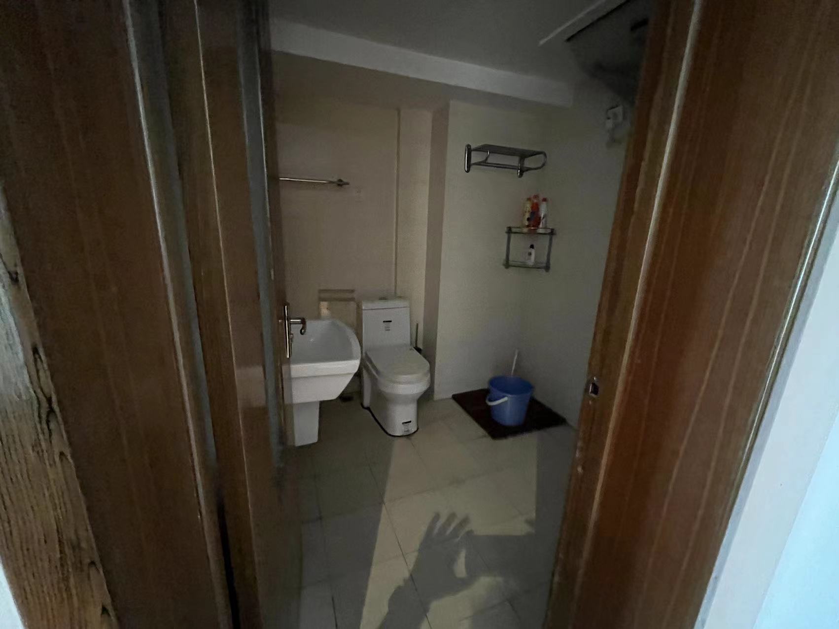 佳利秀水公寓 3室2厅2卫 186m&sup2;