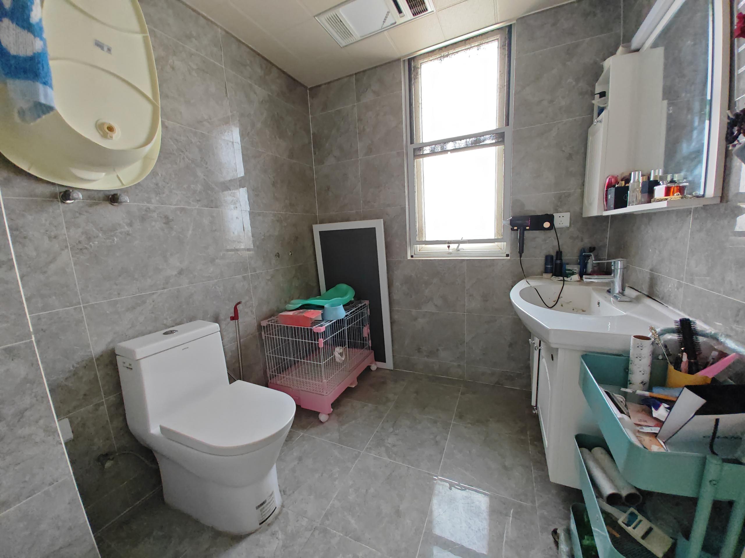 南通绿地新都会 3室2厅2卫 139.00m&sup2;