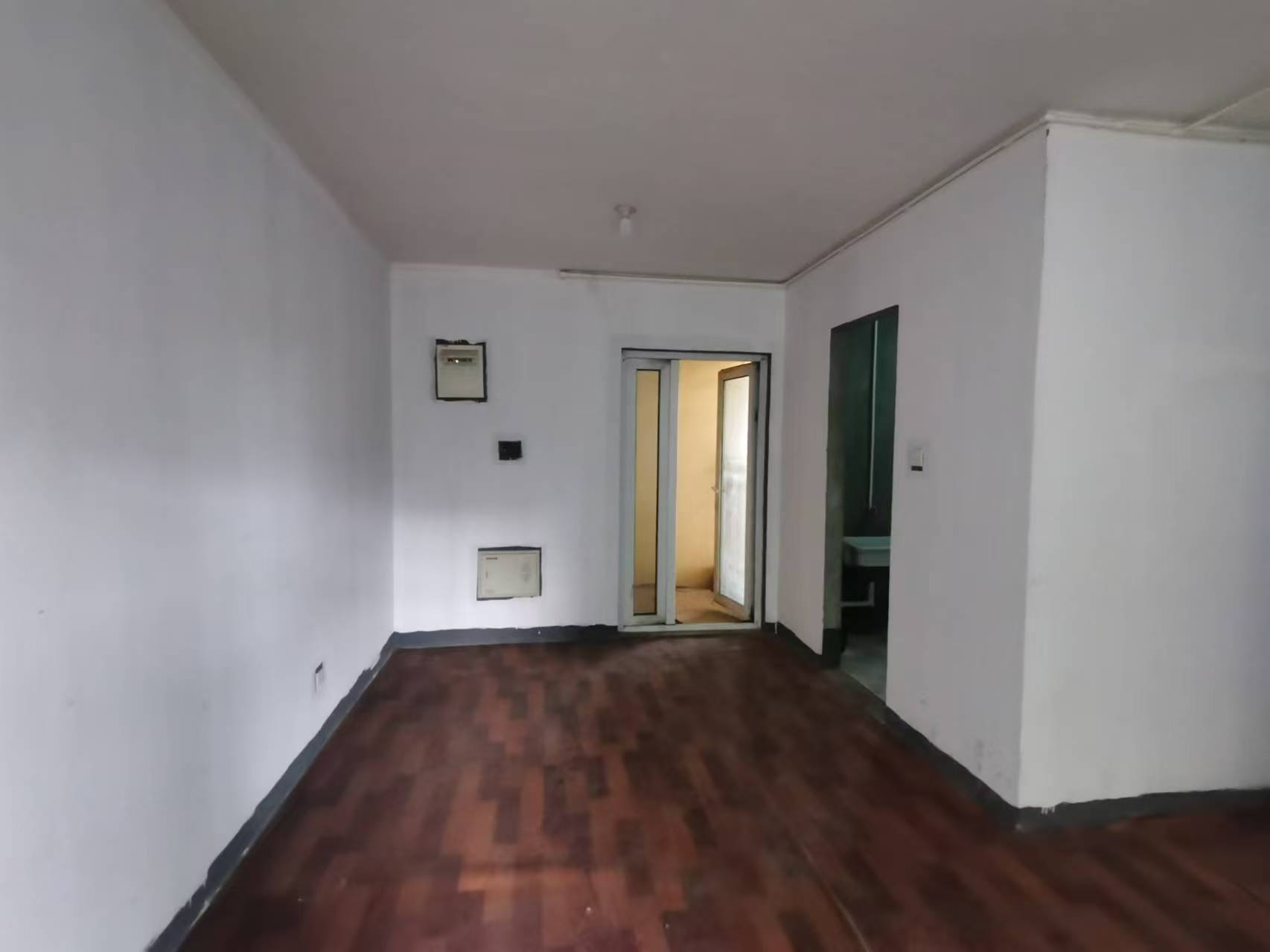 景瑞御府 3室2厅1卫 93m&sup2;