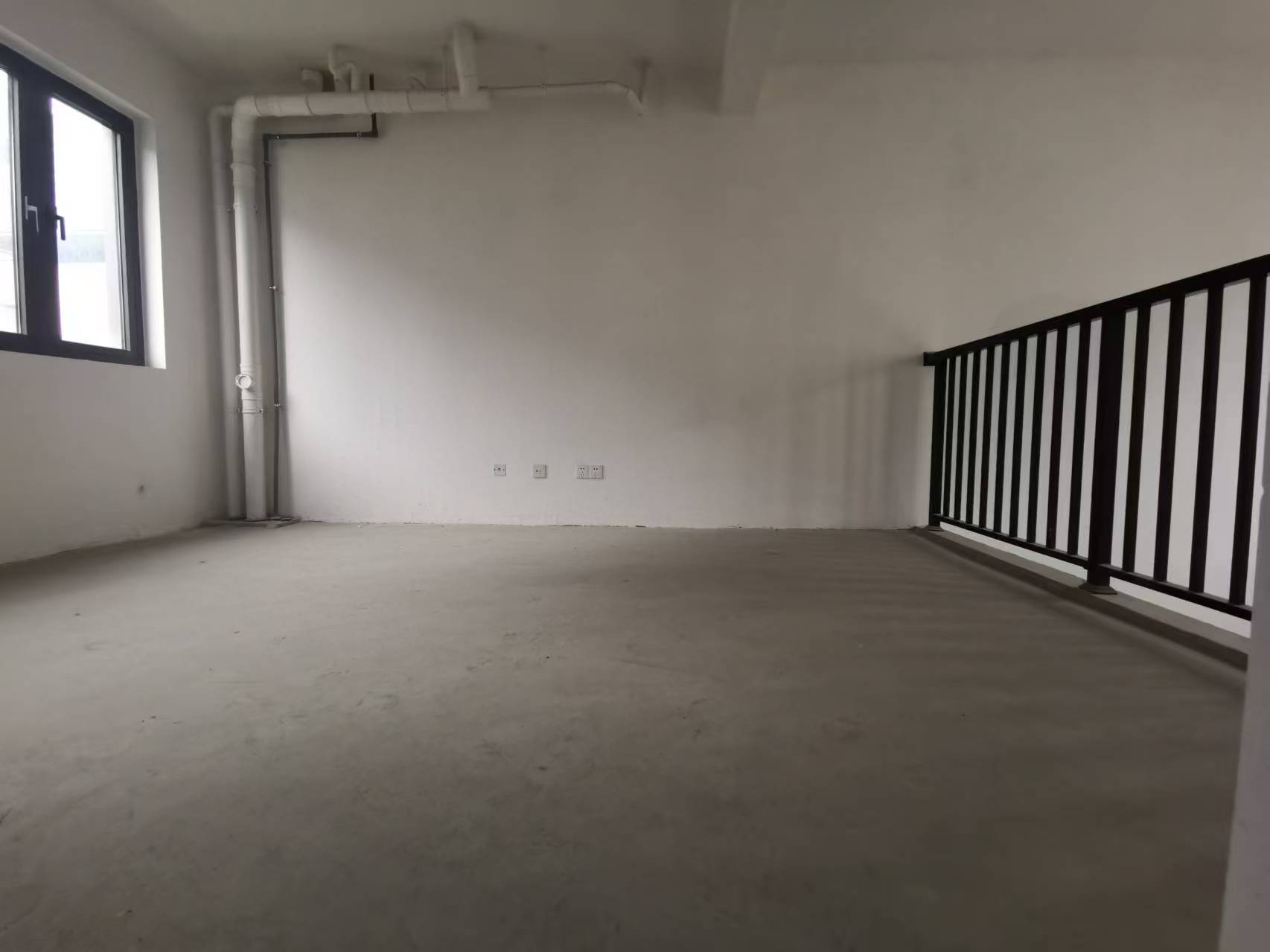 云樾东方 3室2厅3卫 153.00m²
