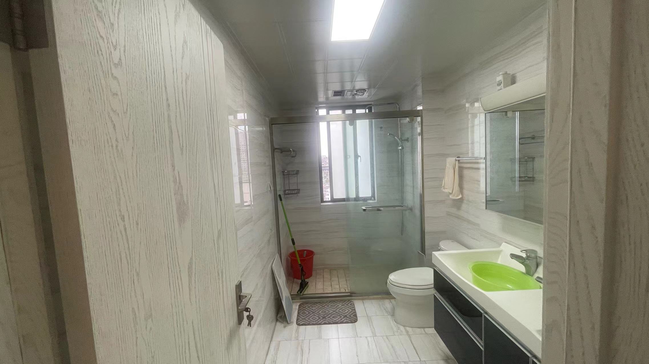 中港城世家 3室2厅2卫 139.77m&sup2;