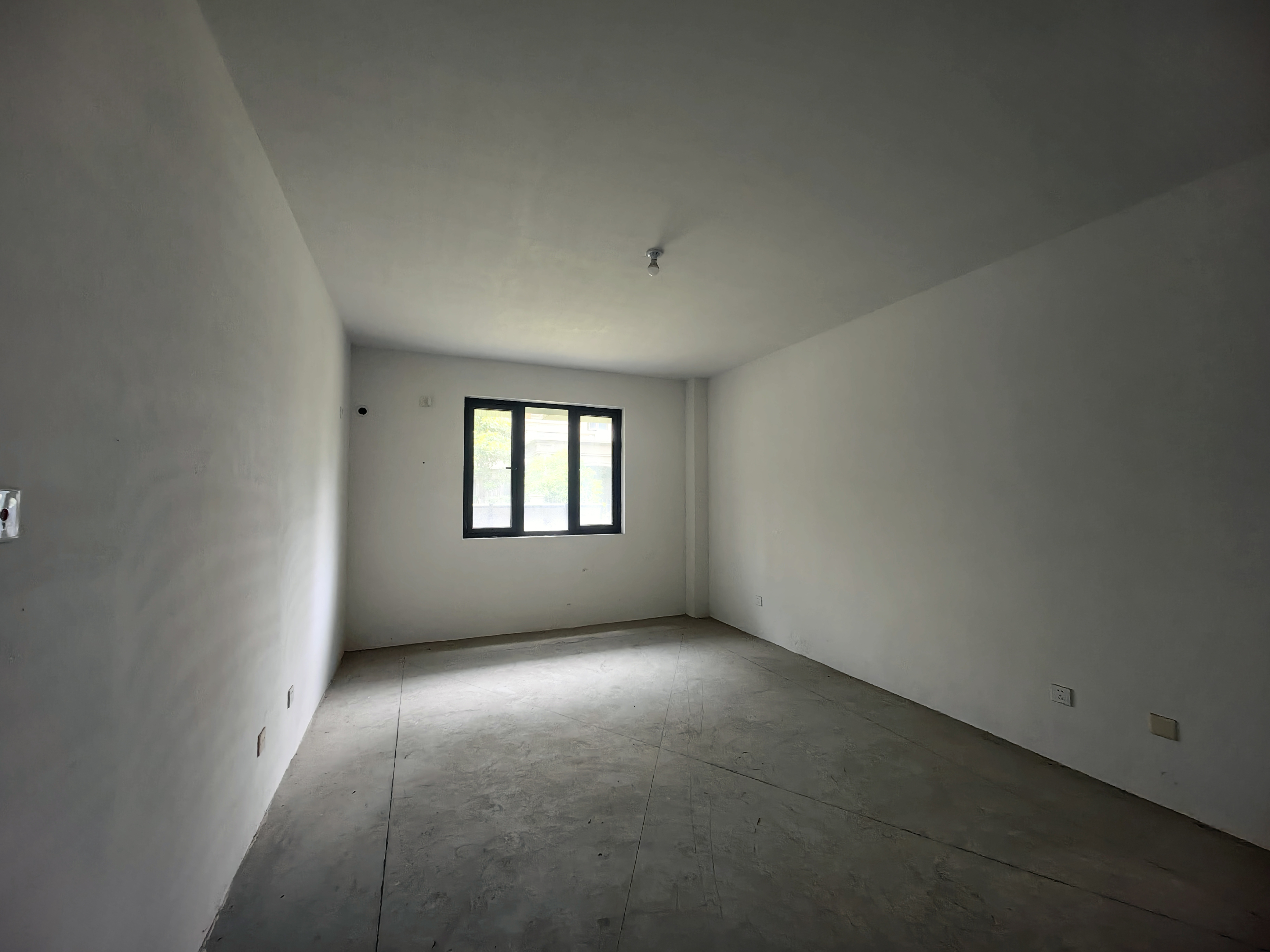 城市嘉苑 4室2厅3卫 229.00m&sup2;