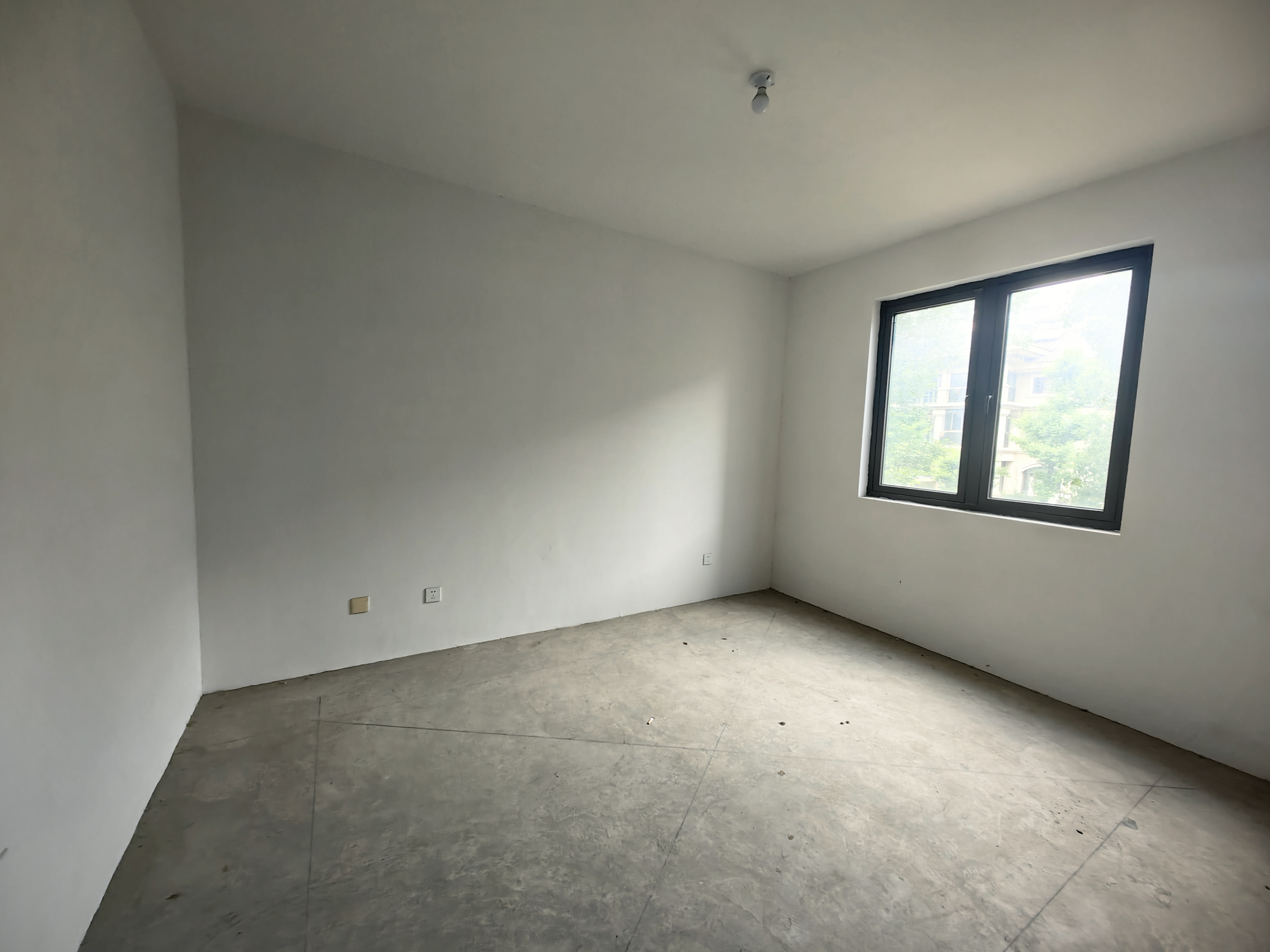 城市嘉苑 4室2厅3卫 229.00m&sup2;
