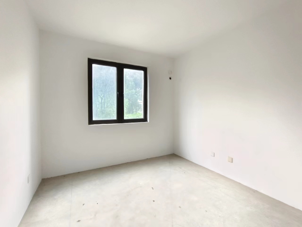 城市嘉苑 4室2厅3卫 229.00m&sup2;