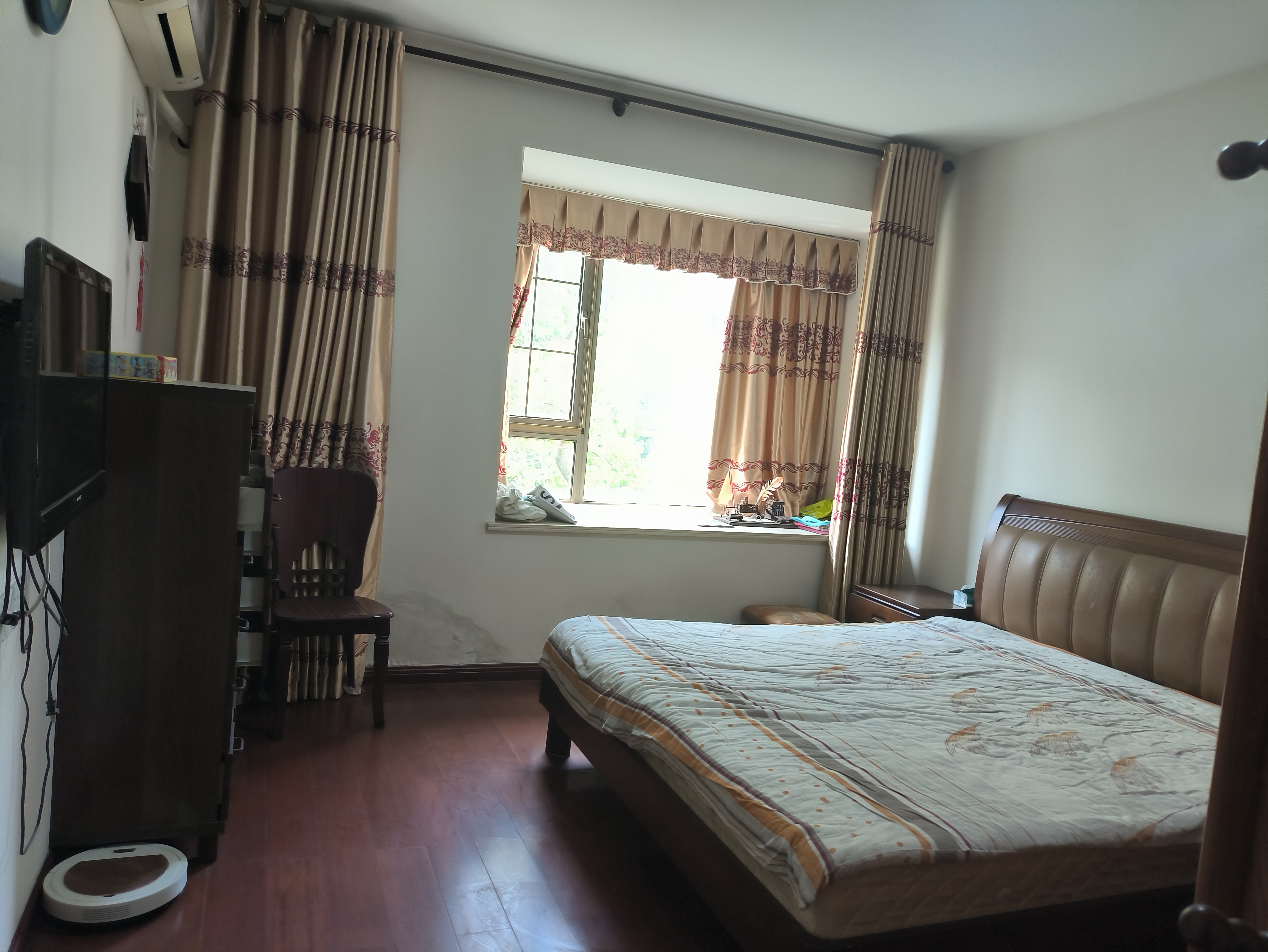 优山美地花园北区 3室2厅2卫 143.00m&sup2;