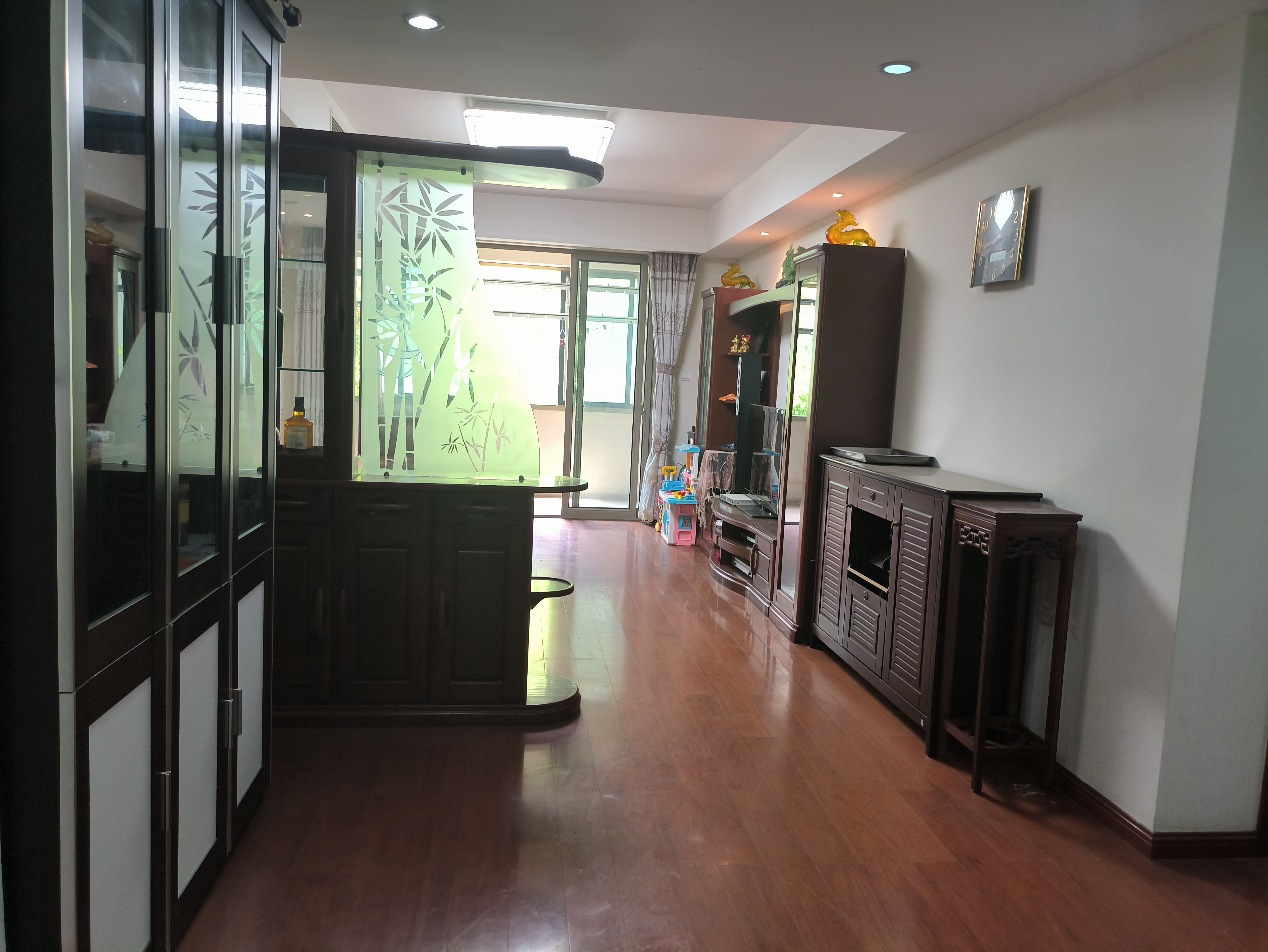 优山美地花园北区 3室2厅2卫 143.00m&sup2;