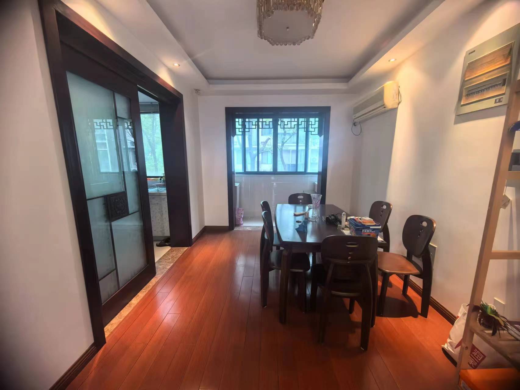 金桥人家 3室2厅2卫 143.89m²